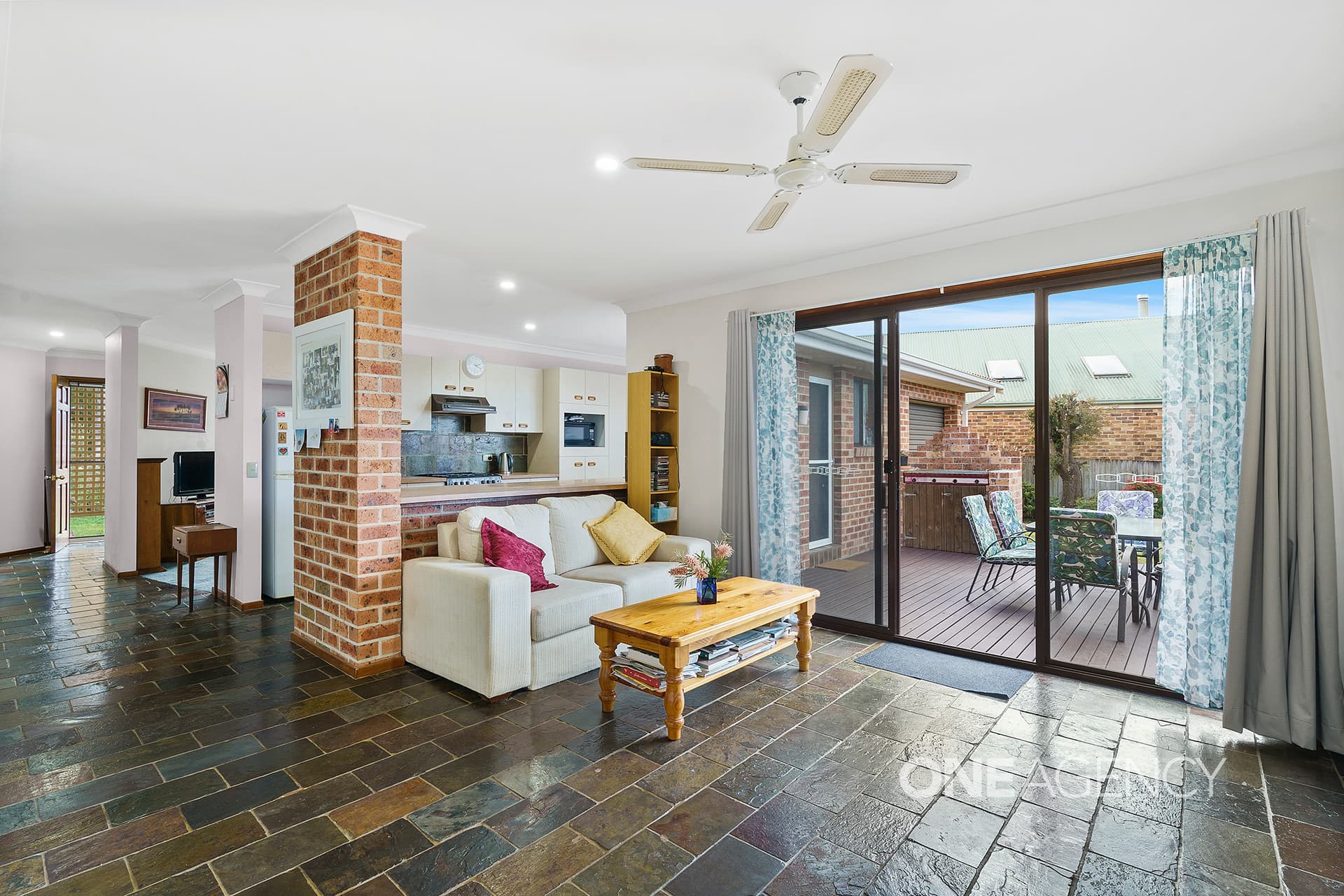 12 Formby Close, Bomaderry, Bomaderry - Thumbnail 3