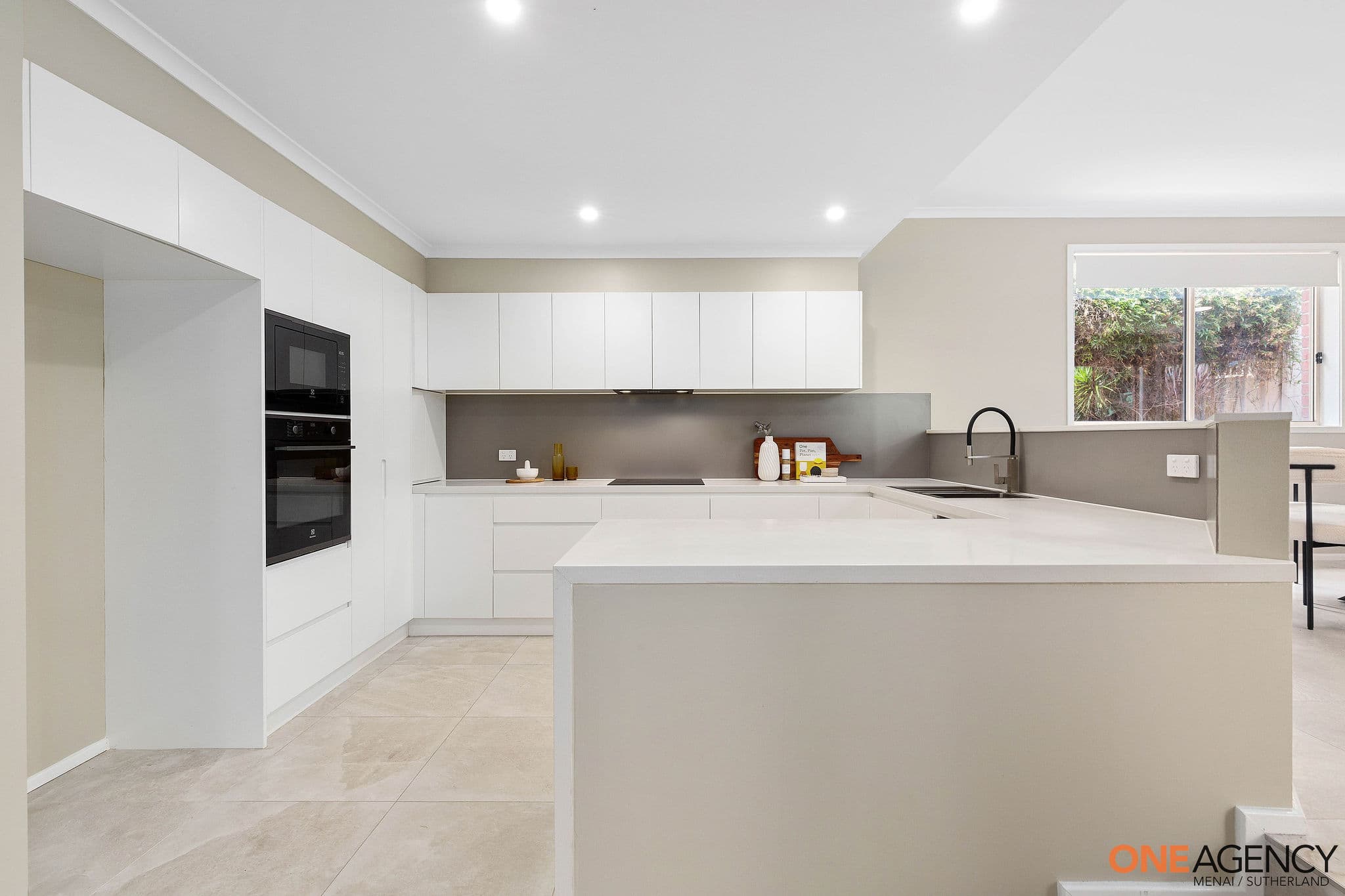 6 Priest Place, Barden Ridge, Barden Ridge - Thumbnail 7