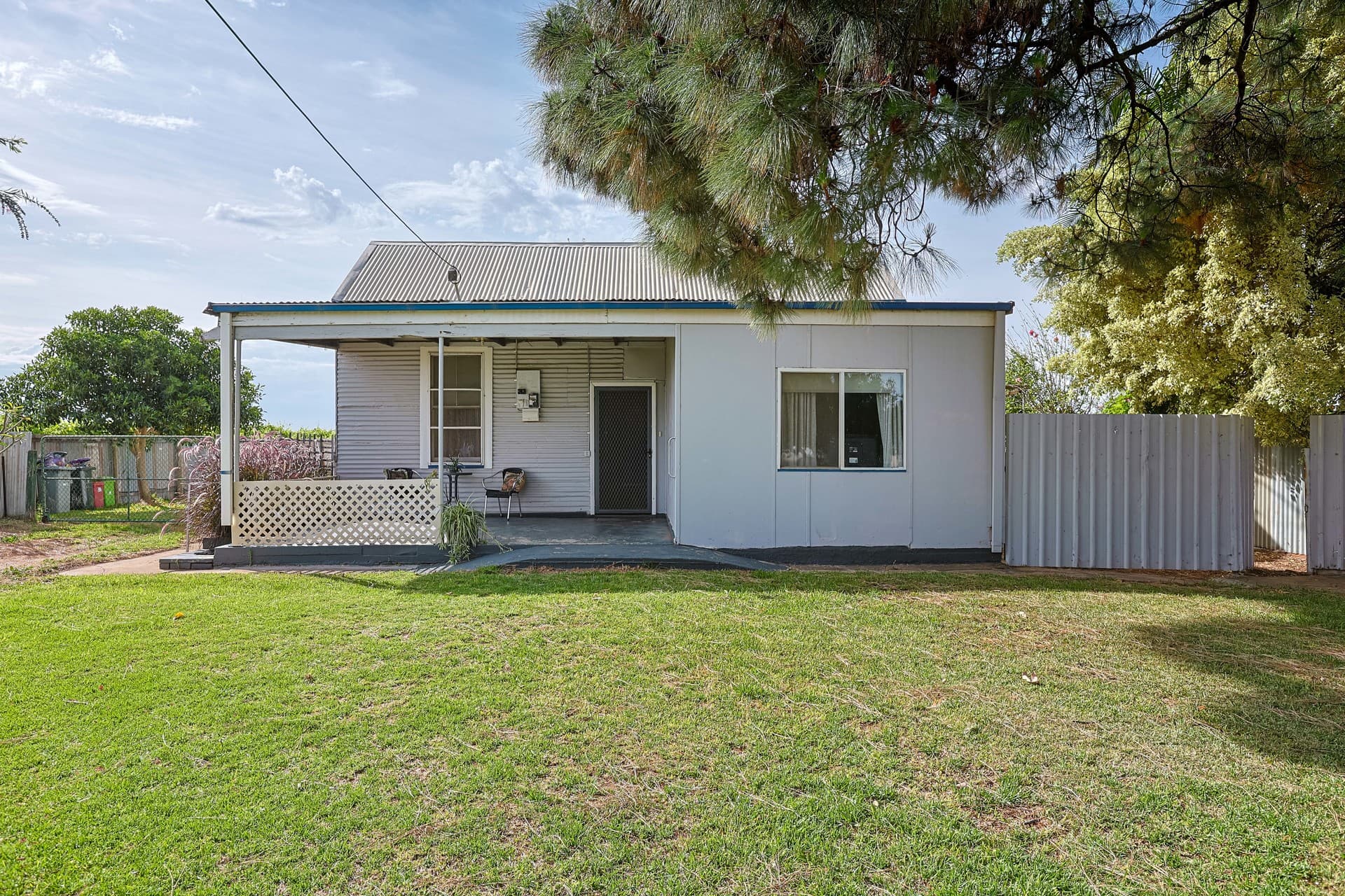 296 Sandilong Avenue, Nichols Point, Nichols Point - Thumbnail 2