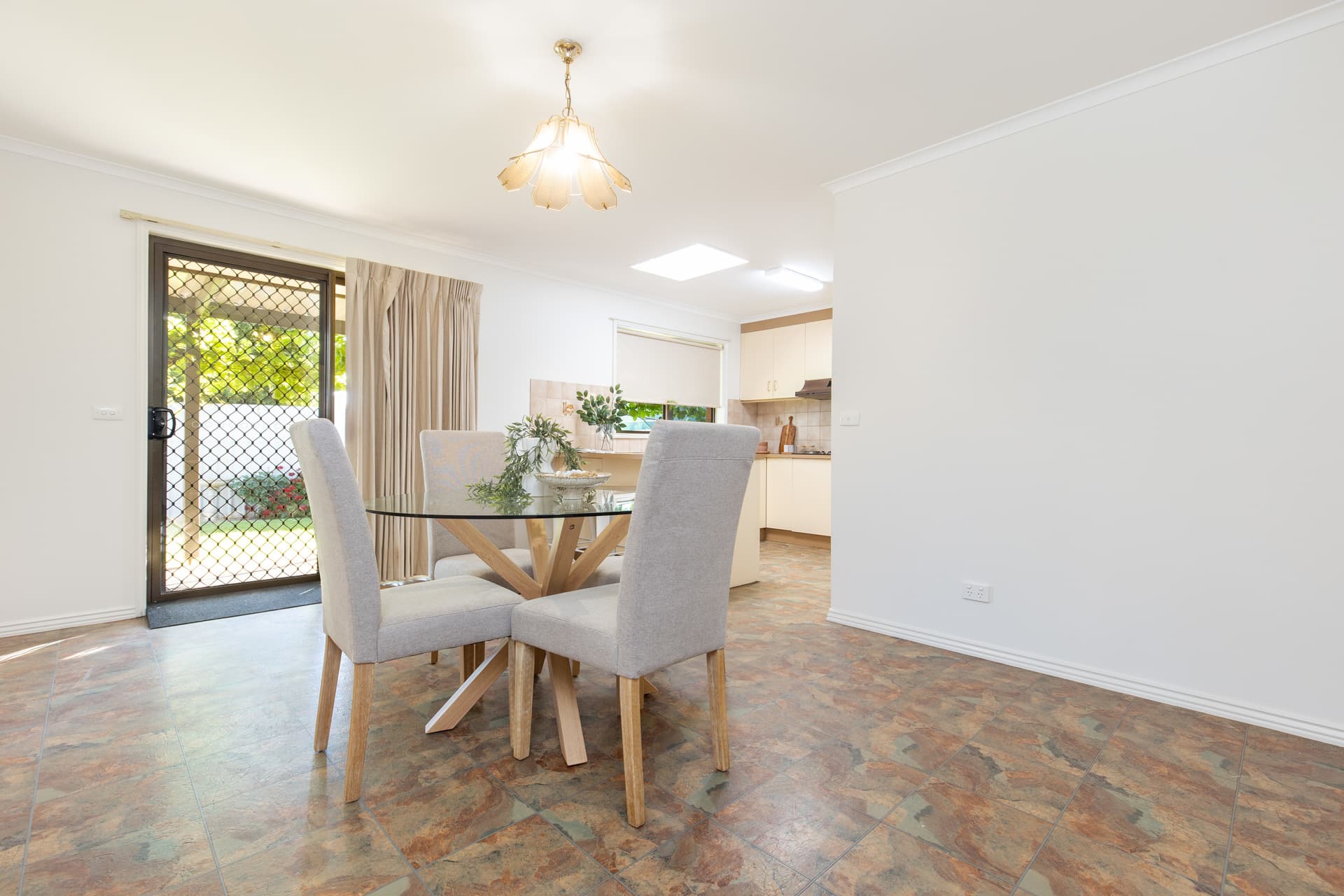 14 Bingara Close, Mildura, Mildura - Thumbnail 2
