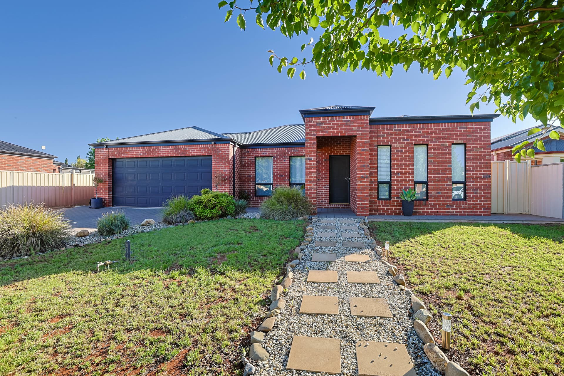 27 Jordan Avenue, Mildura, Mildura - Image 1