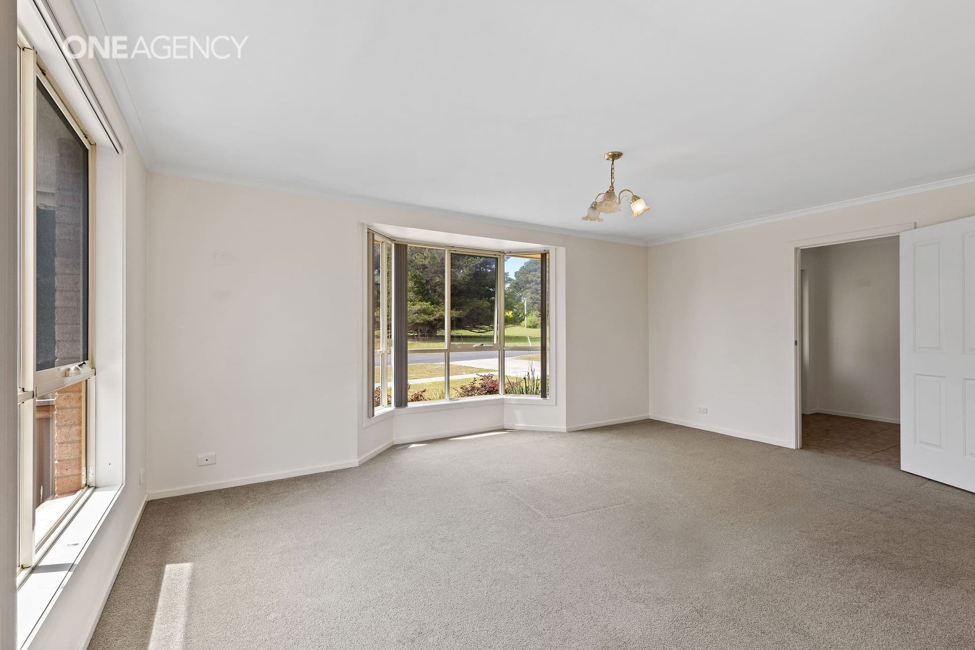 16 Cherry Hill Road, Latrobe, Latrobe - Thumbnail 3