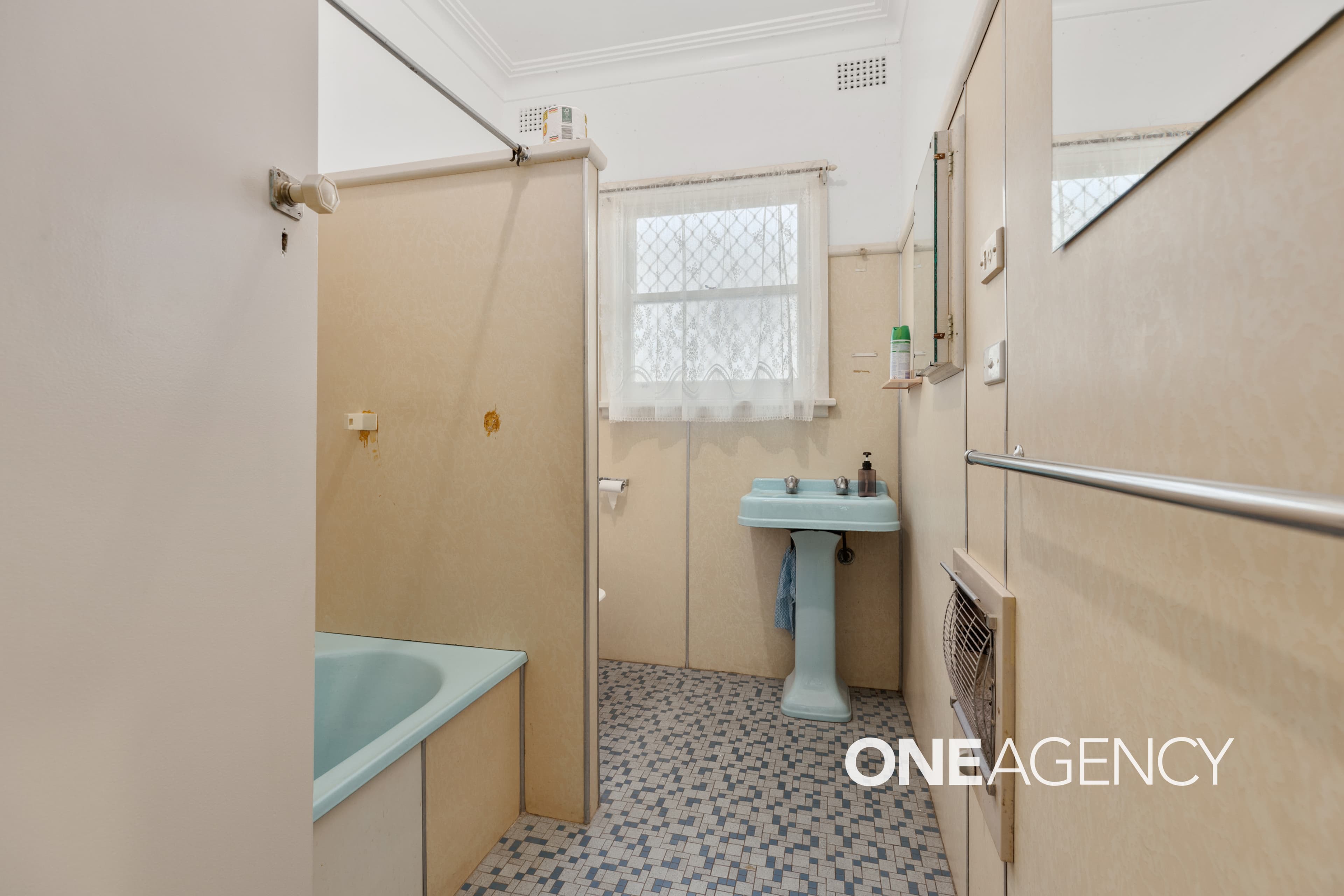 63 Plunkett Street, Nowra, Nowra - Thumbnail 5