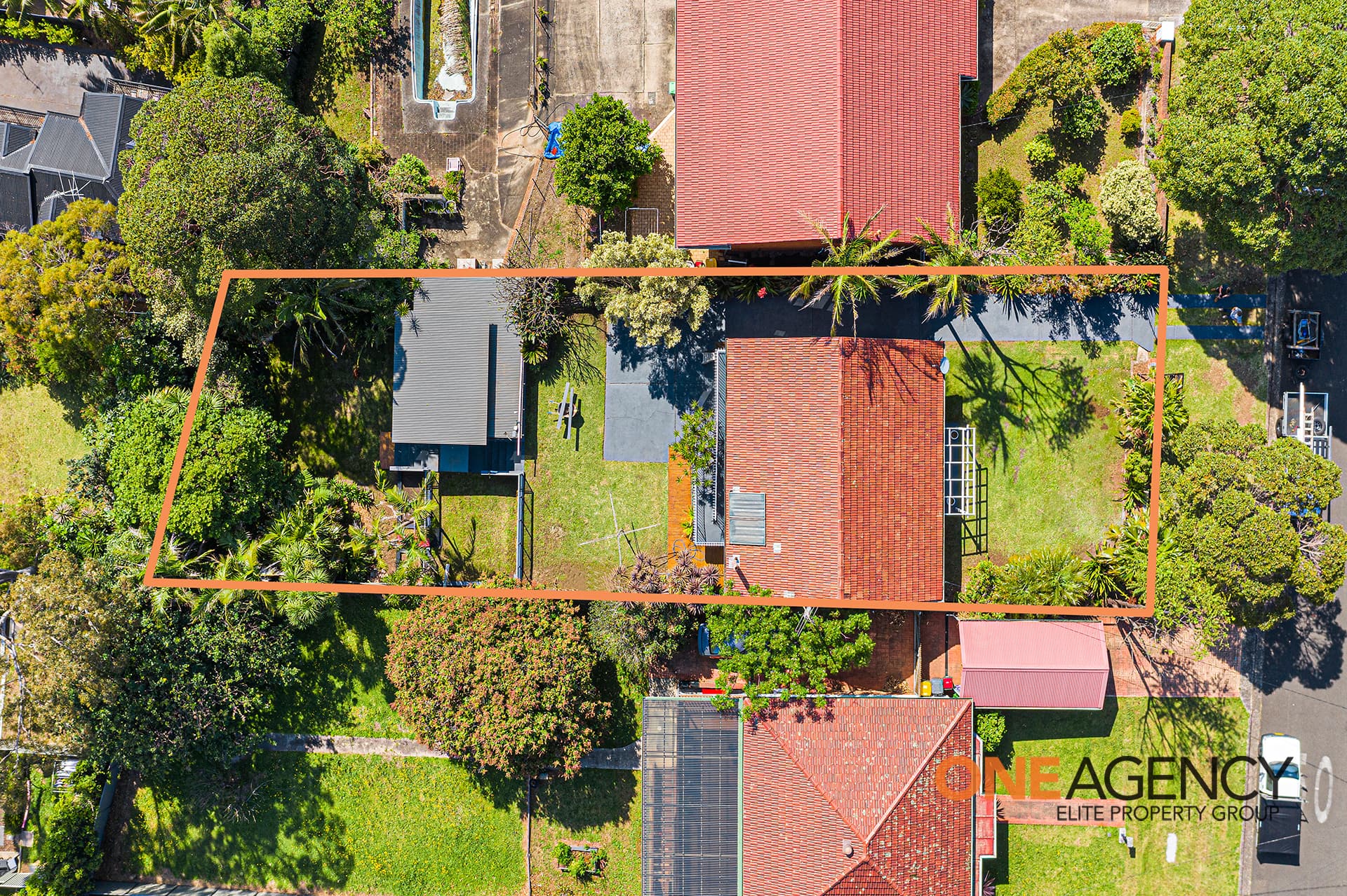 24 MAILER Avenue, Wollongong, Wollongong - Thumbnail 8
