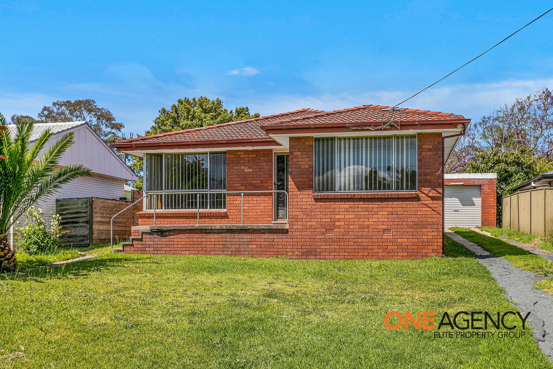 90 Devonshire Crescent, Oak Flats, Oak Flats - Thumbnail 2