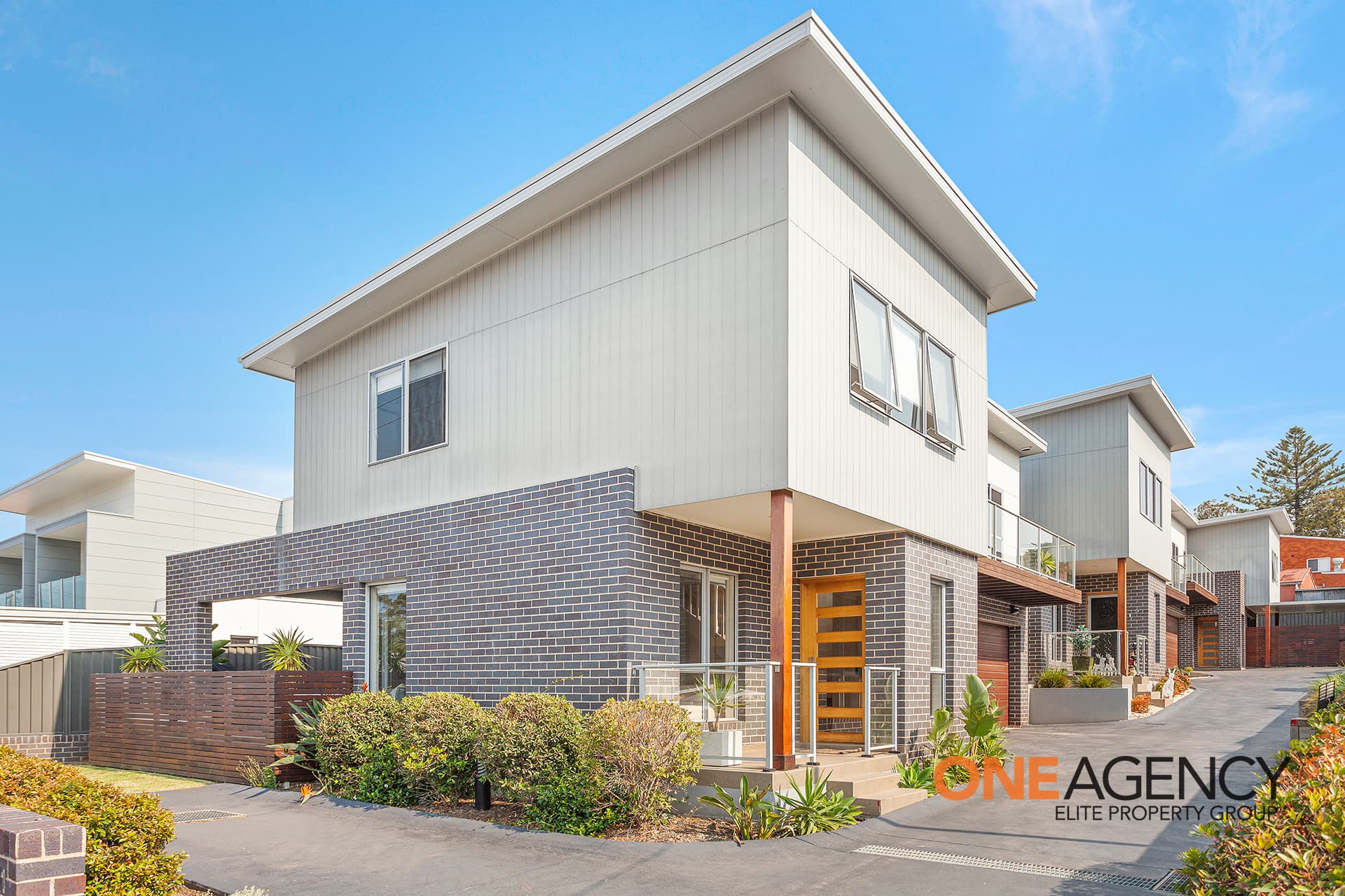 1/11 Hunter Street, Balgownie, Balgownie - Image 1