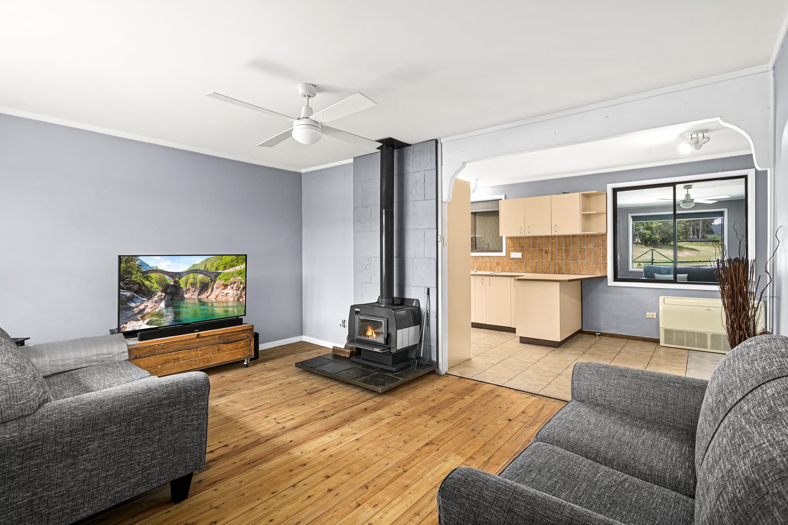 27 Simpson Parade, Albion Park, Albion Park - Thumbnail 2