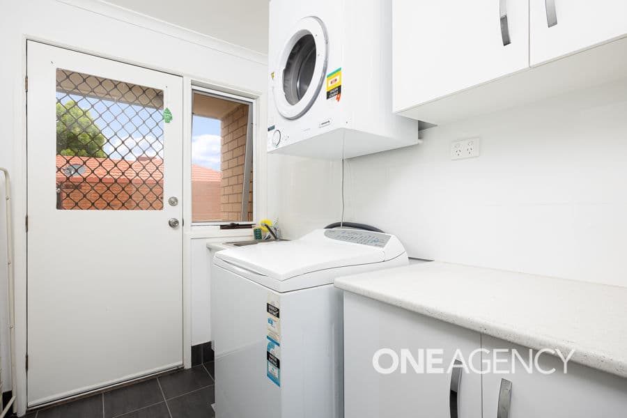 7 GOBORRA Street, Glenfield Park, Glenfield Park - Thumbnail 8