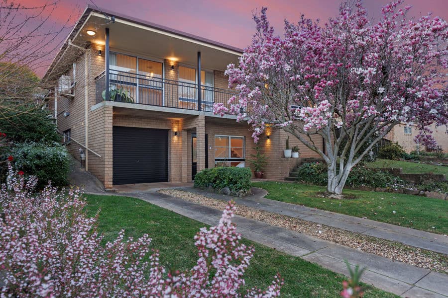 12 WILKS Avenue, Kooringal, Kooringal - Image 1