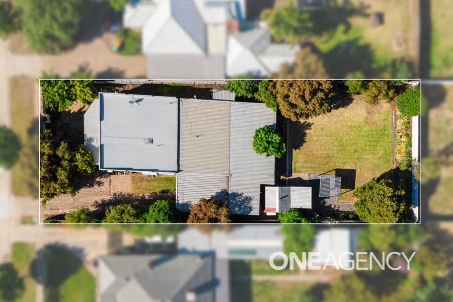 310 LAKE ALBERT Road, Kooringal, Kooringal - Image 1