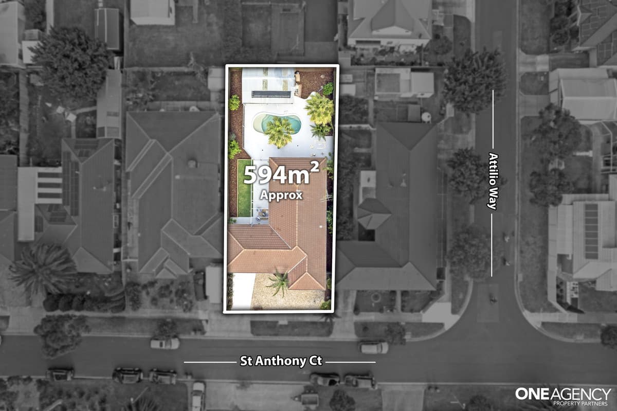 15 St Anthony Court, Seabrook, Seabrook - Thumbnail 2