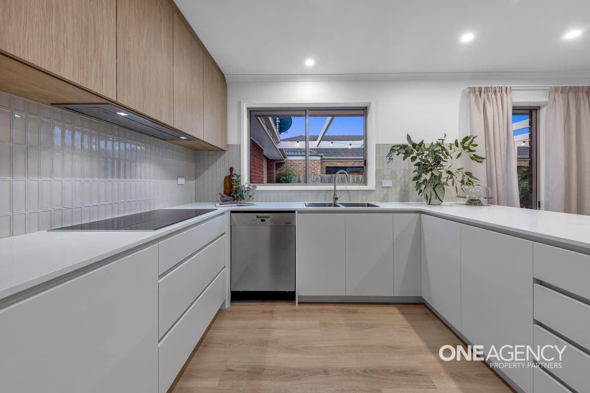 15 St Anthony Court, Seabrook, Seabrook - Thumbnail 7