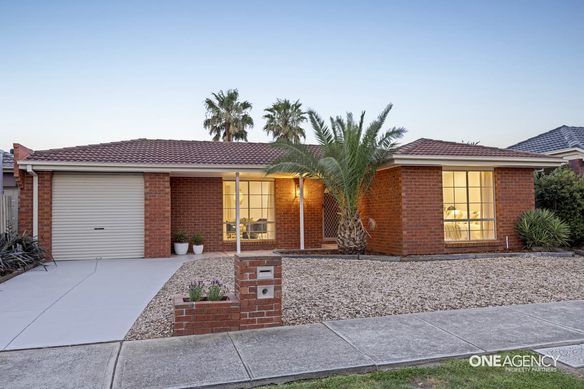 15 St Anthony Court, Seabrook, Seabrook - Image 1