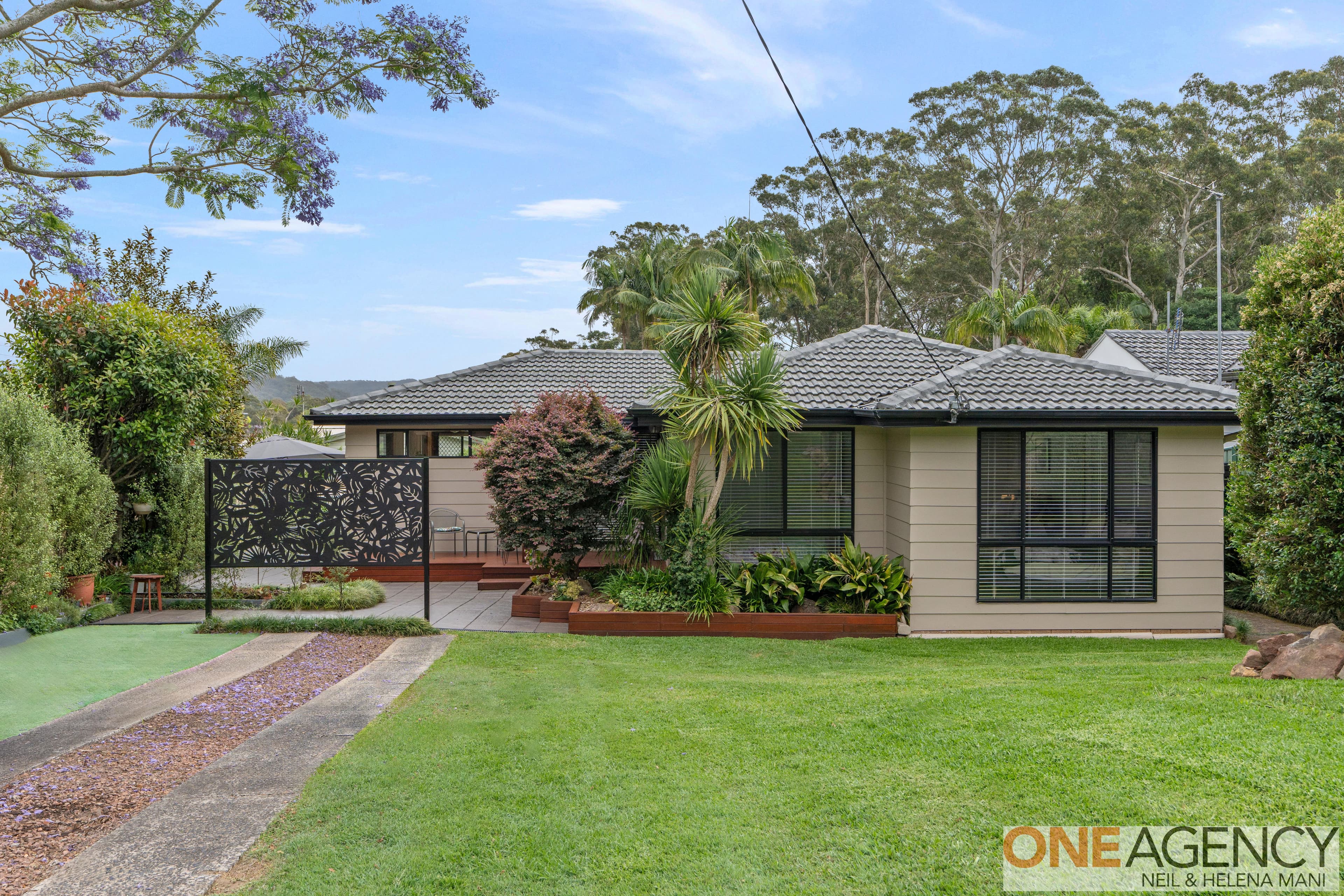1 South Crescent, North Gosford, North Gosford - Image 1