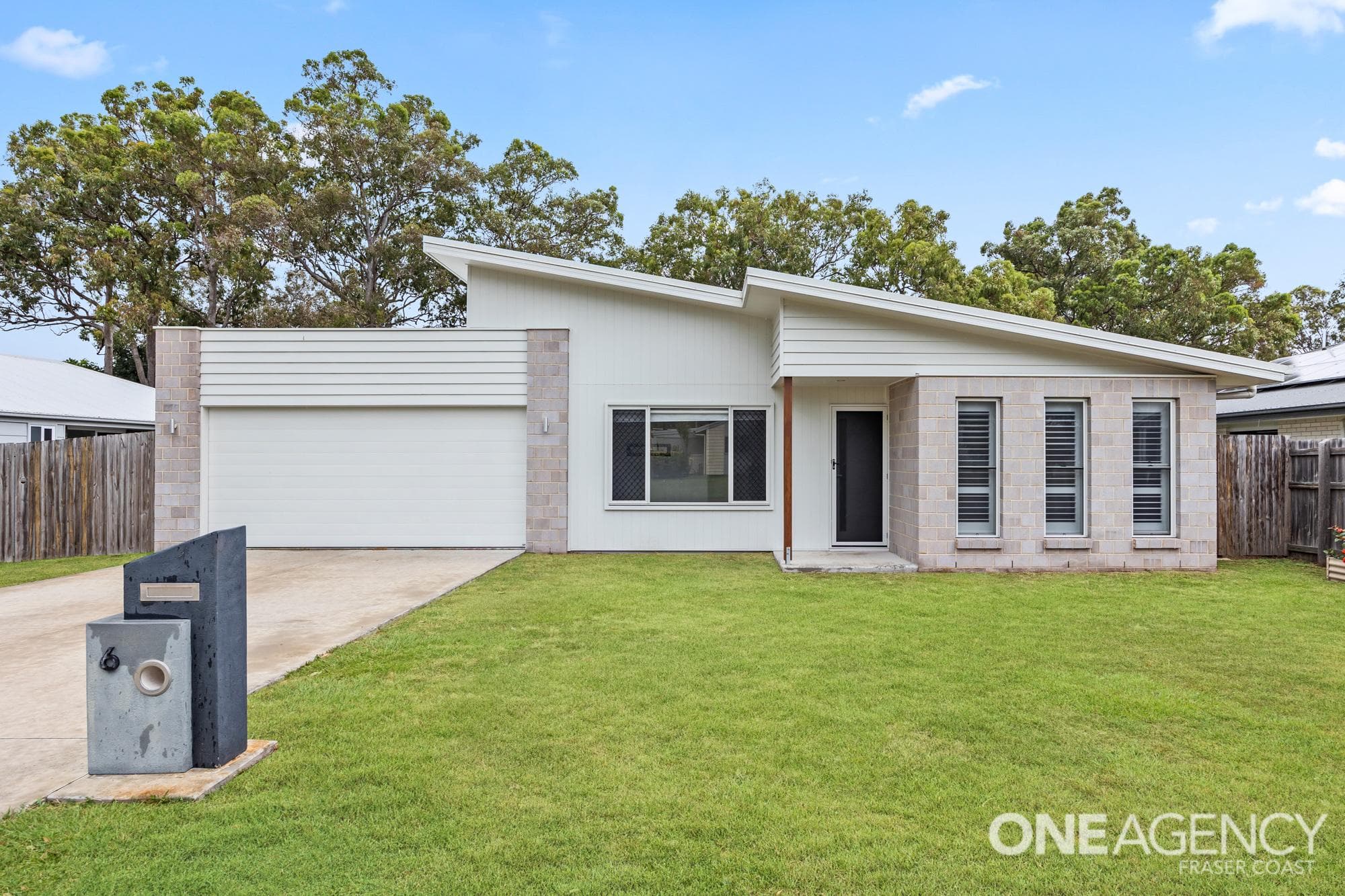 6 Sanctuary Point Close, Point Vernon, Point Vernon - Thumbnail 2
