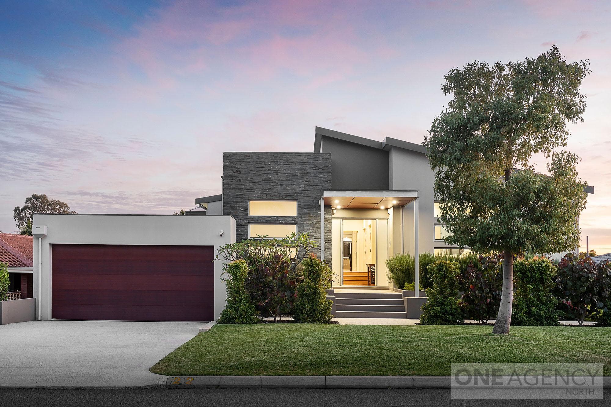 22 Gordon Road West, Dianella, Dianella - Image 1