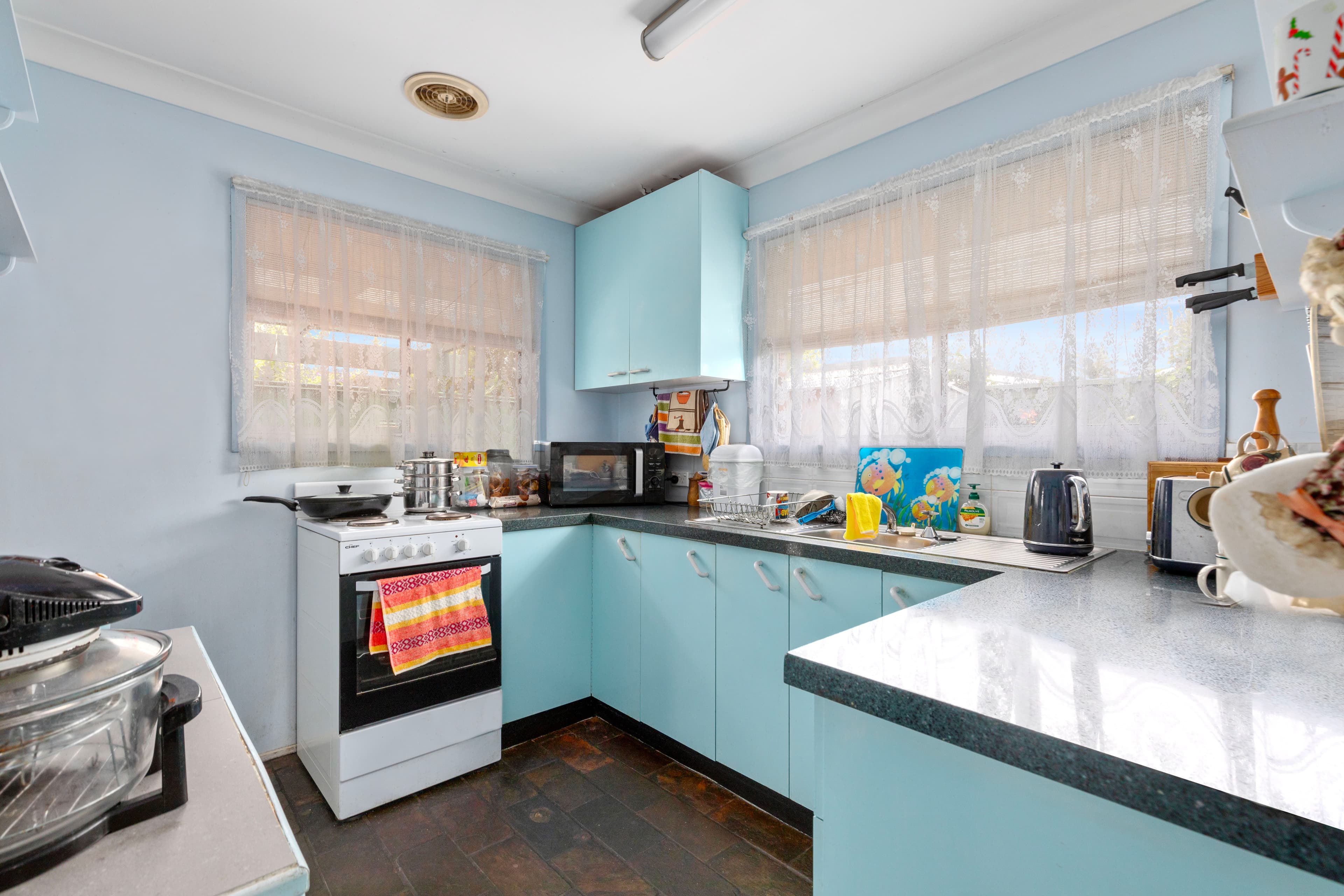 2/6 Pheasant Court, Miami, Miami - Thumbnail 4