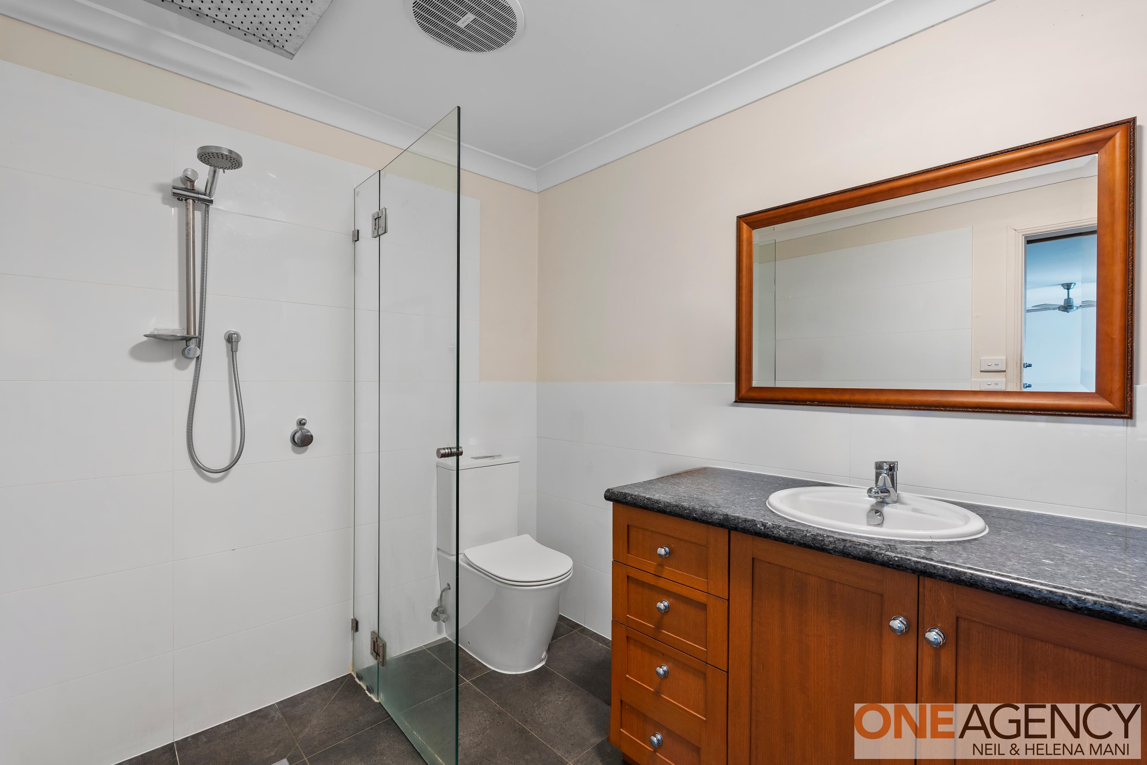 14 South Crescent, North Gosford, North Gosford - Thumbnail 7