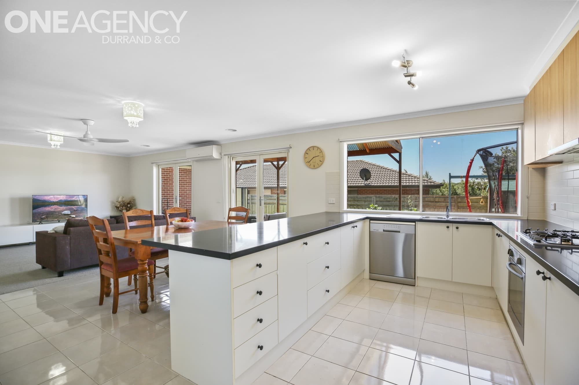 7 Tatterson Court, Warragul, Warragul - Thumbnail 2