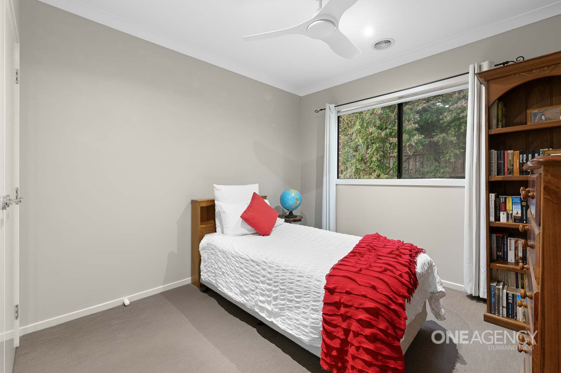 24 Mayfair Drive, Drouin, Drouin - Thumbnail 6