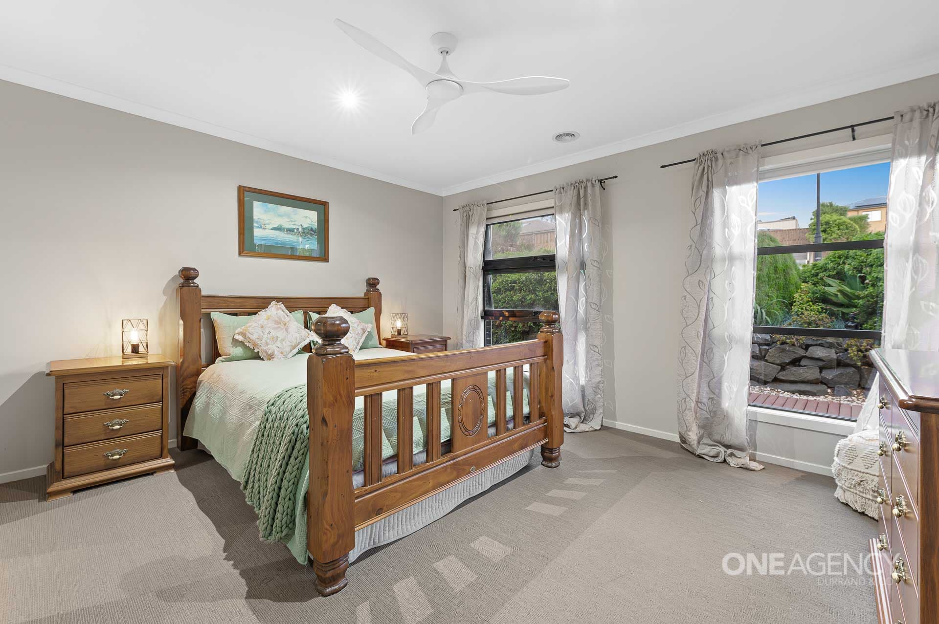 24 Mayfair Drive, Drouin, Drouin - Thumbnail 2