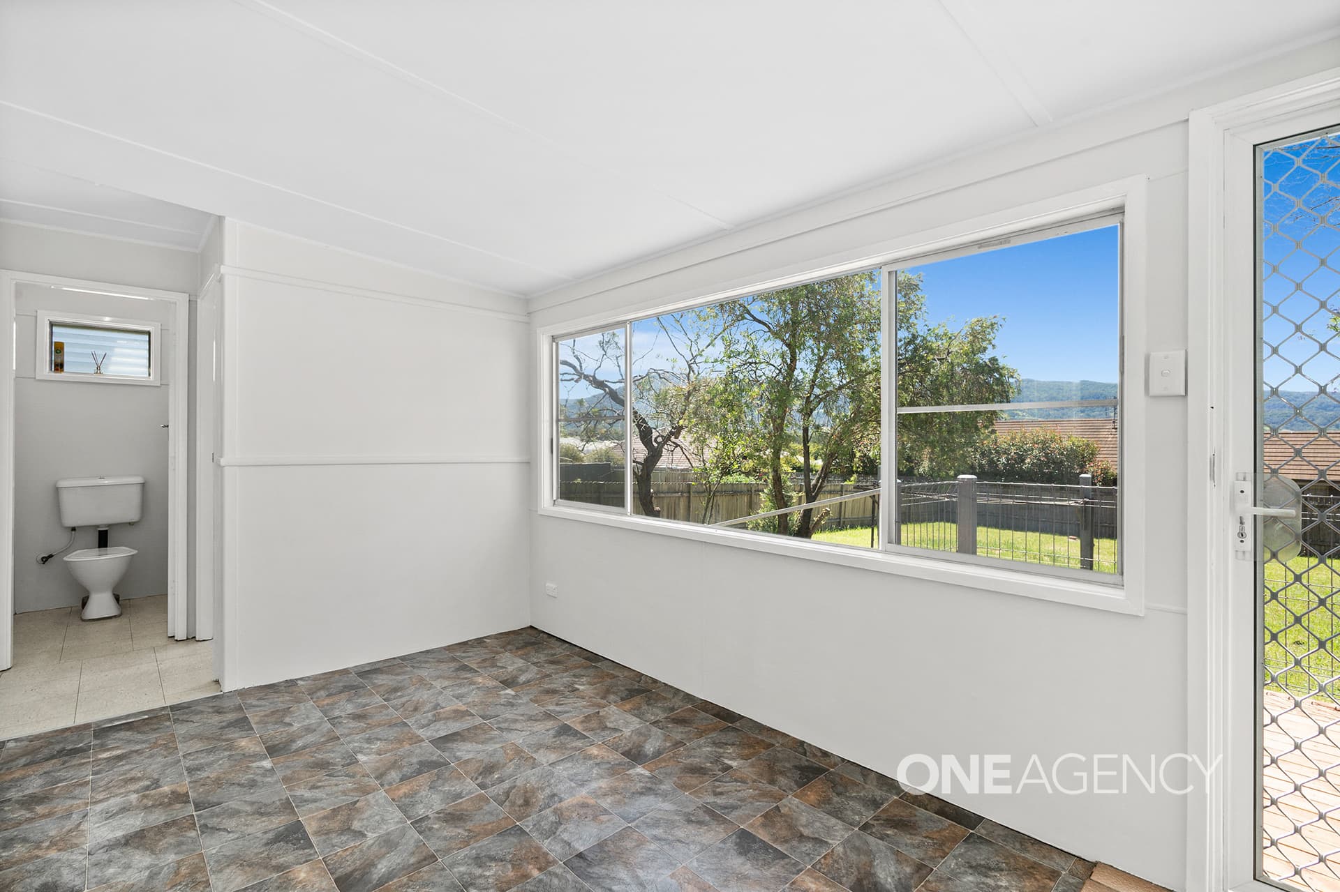 47 Edwards Avenue, Bomaderry, Bomaderry - Thumbnail 5