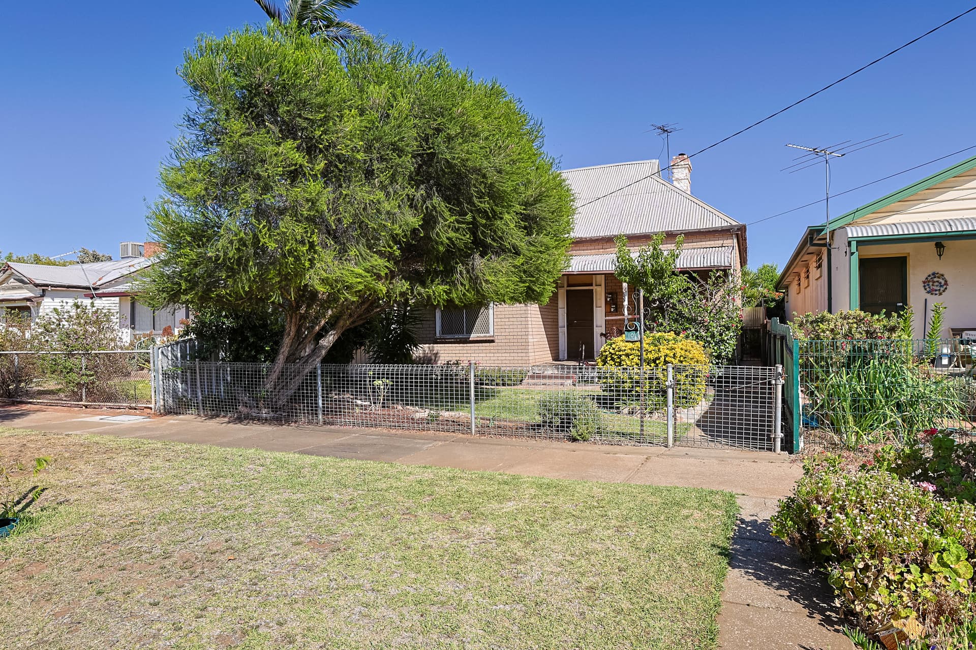 101 Magnolia Avenue, Mildura, Mildura - Image 1