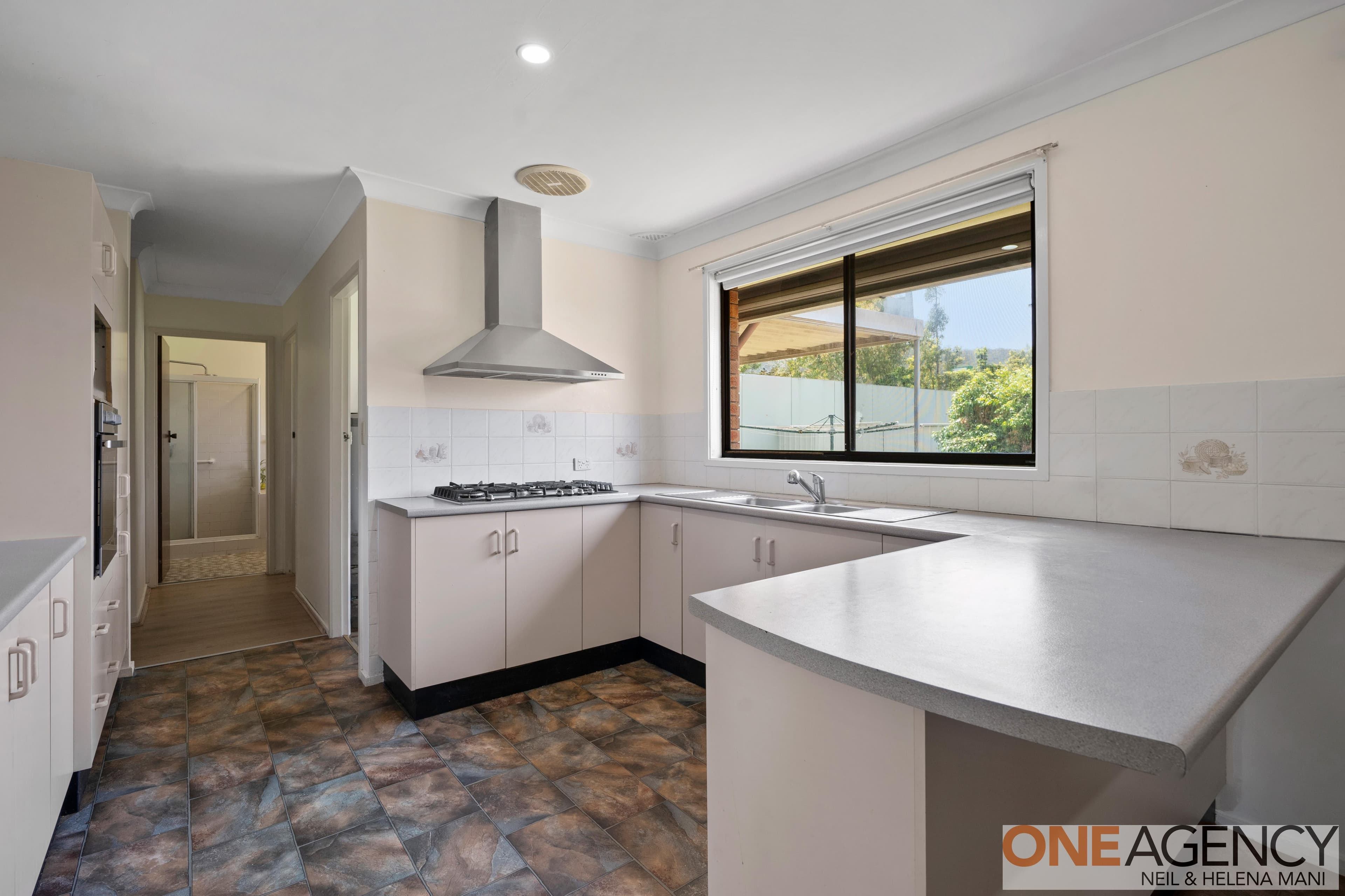 3 Kulara Avenue, West Gosford, West Gosford - Thumbnail 3
