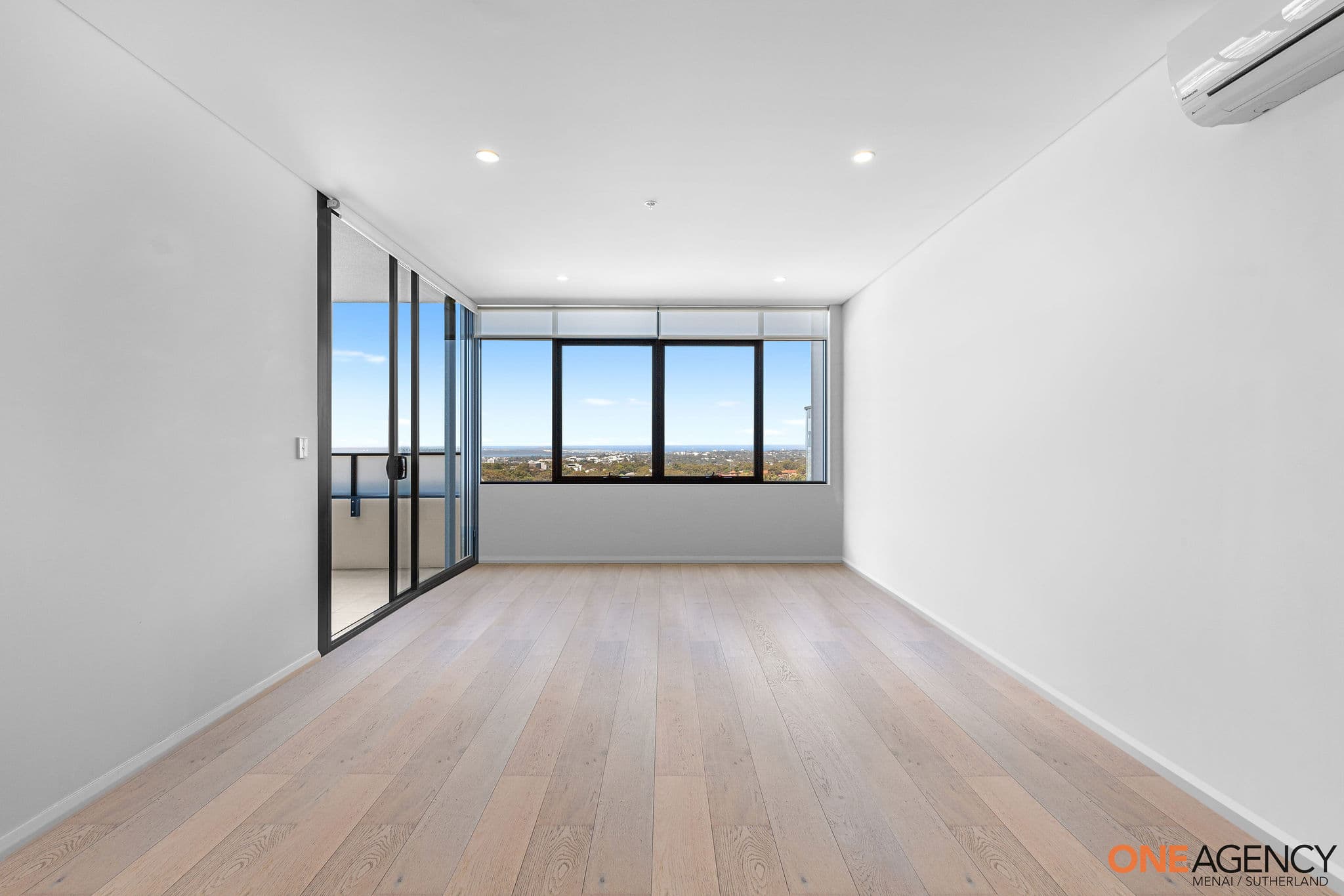 617/10 Village Place, Kirrawee, Kirrawee - Thumbnail 2