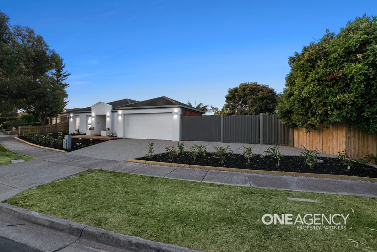 19 Gundowring Drive, Seabrook, Seabrook - Thumbnail 2
