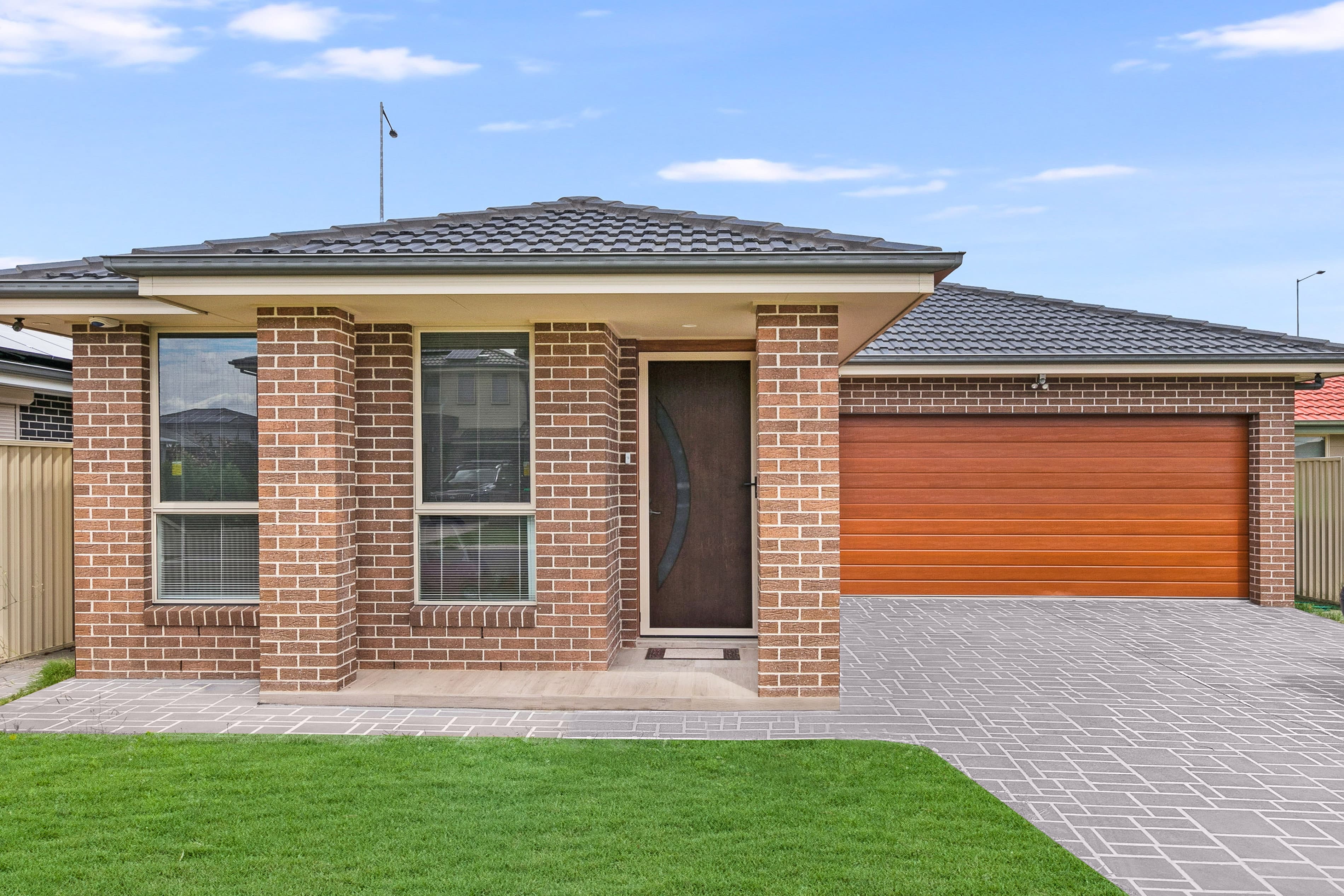 16 Split Close, Prestons, Prestons - Image 1