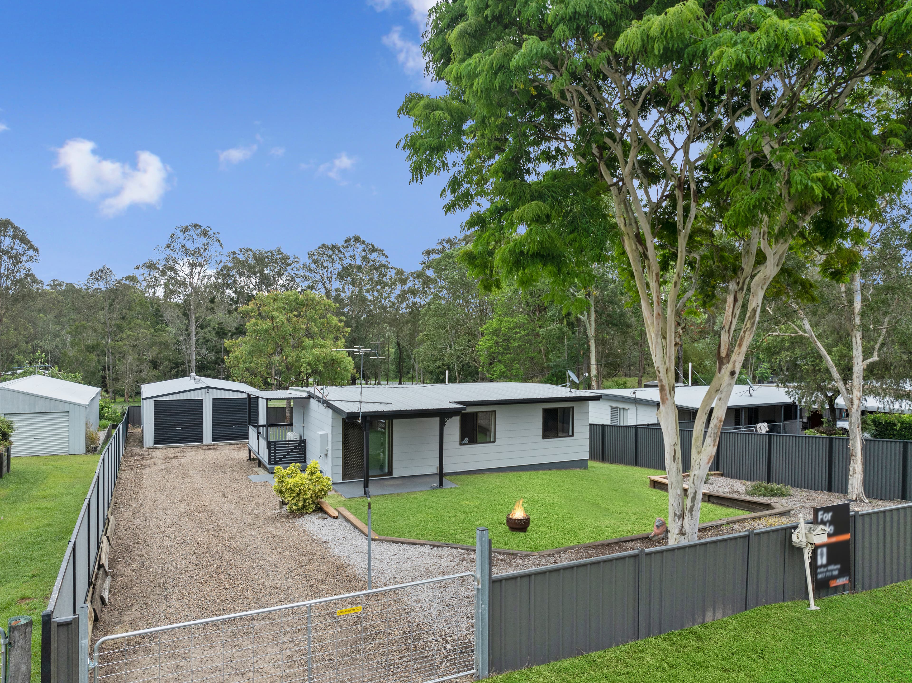 8 Draper Lane, D'Aguilar, D'Aguilar - Image 1