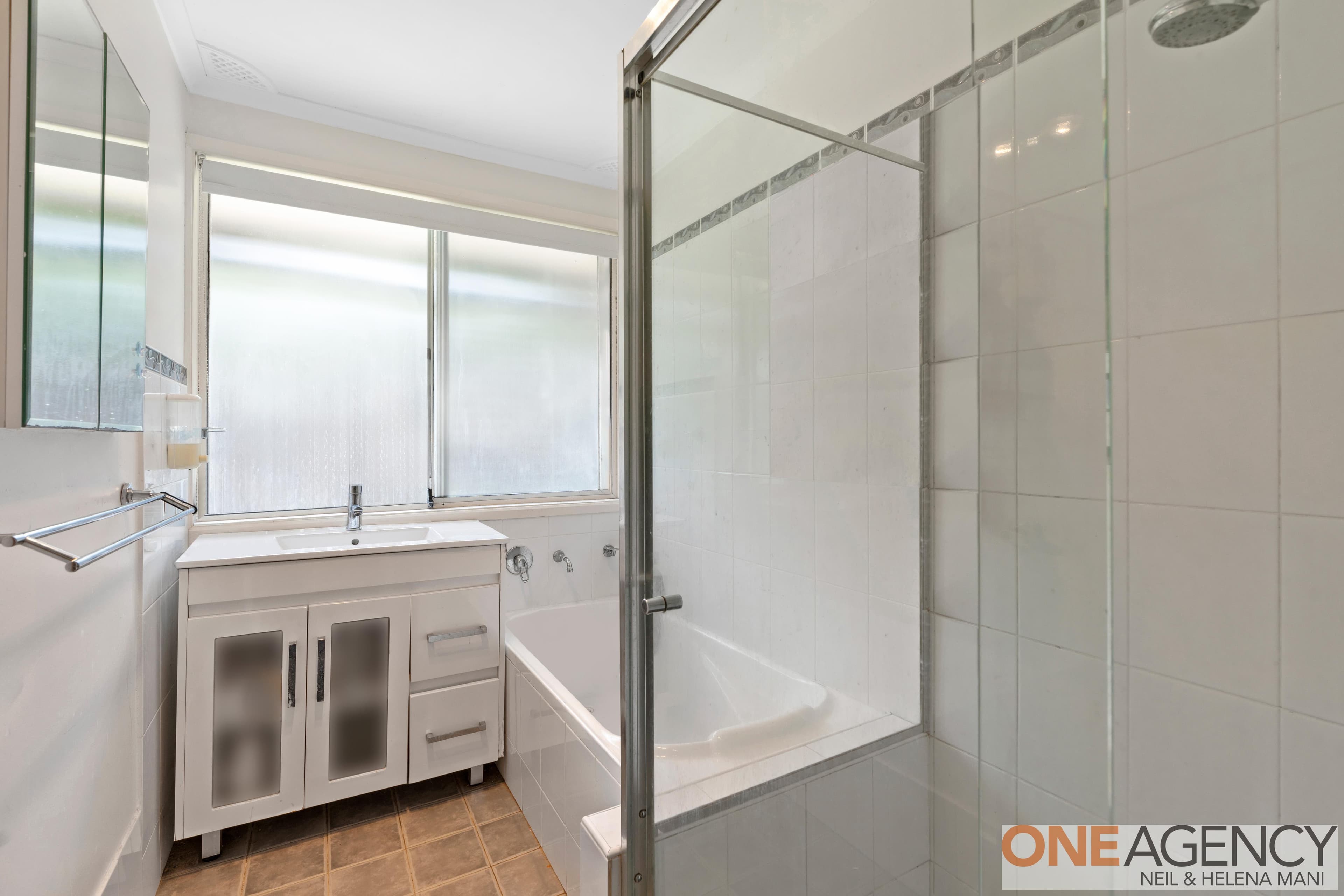 17 Mooramba Avenue, North Gosford, North Gosford - Thumbnail 6