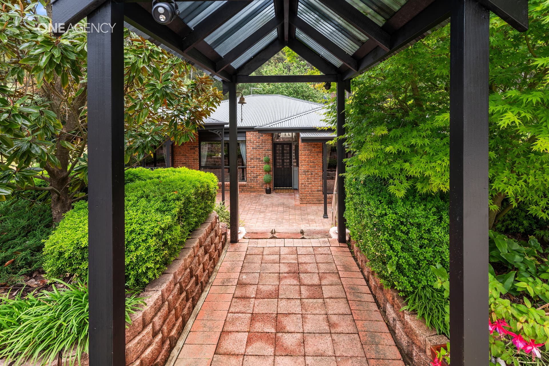 314 Sheffield Road, South Spreyton, South Spreyton - Thumbnail 4