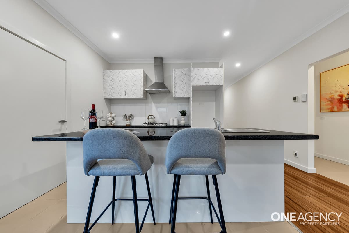 2 Hewett Drive, Point Cook, Point Cook - Thumbnail 6