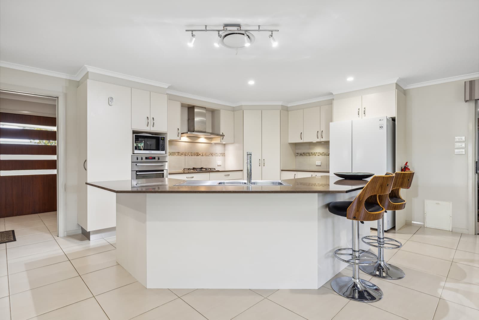9 Eyre Road, North Boambee Valley, North Boambee Valley - Thumbnail 4