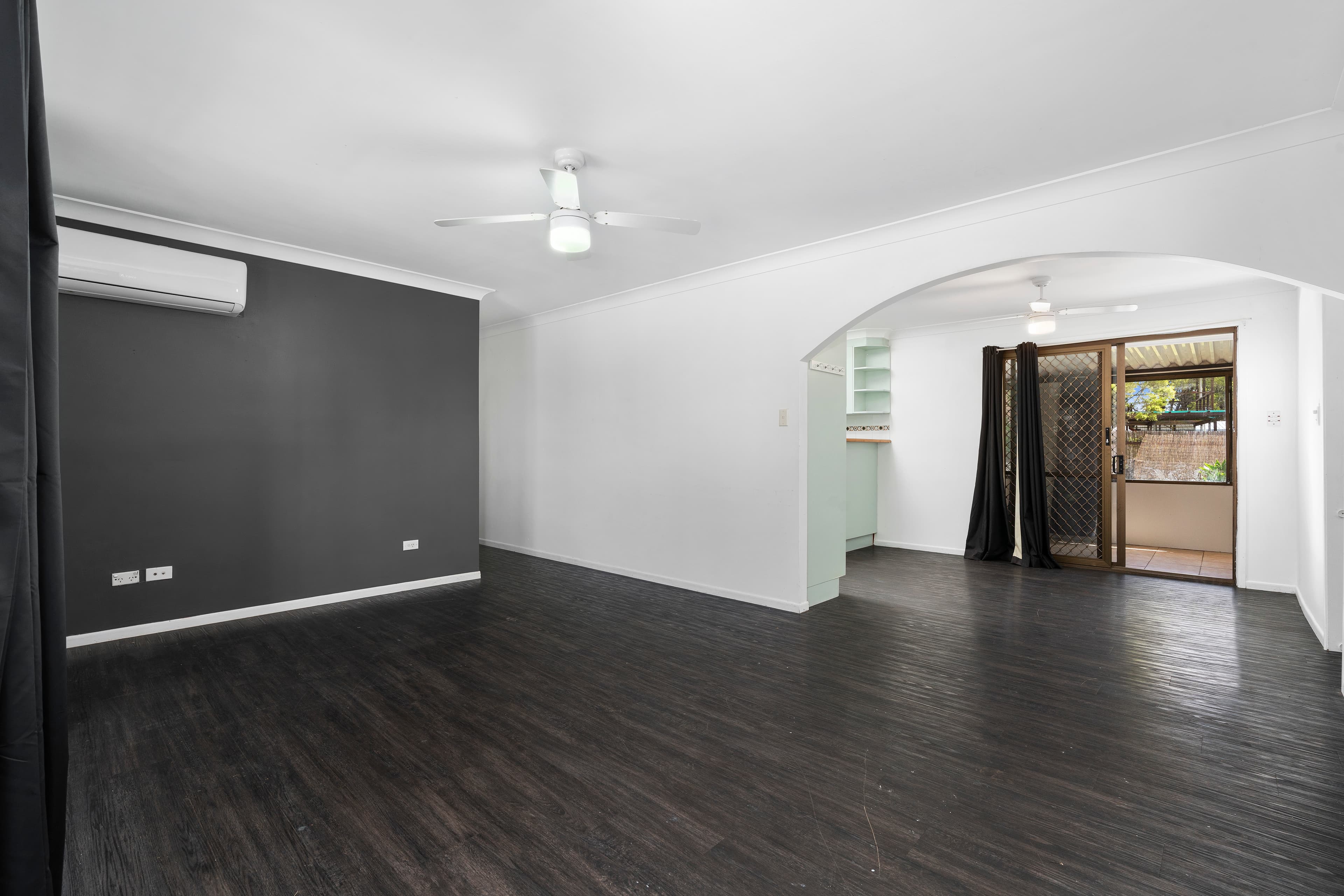 54 Glenwood Drive, Morayfield, Morayfield - Thumbnail 3