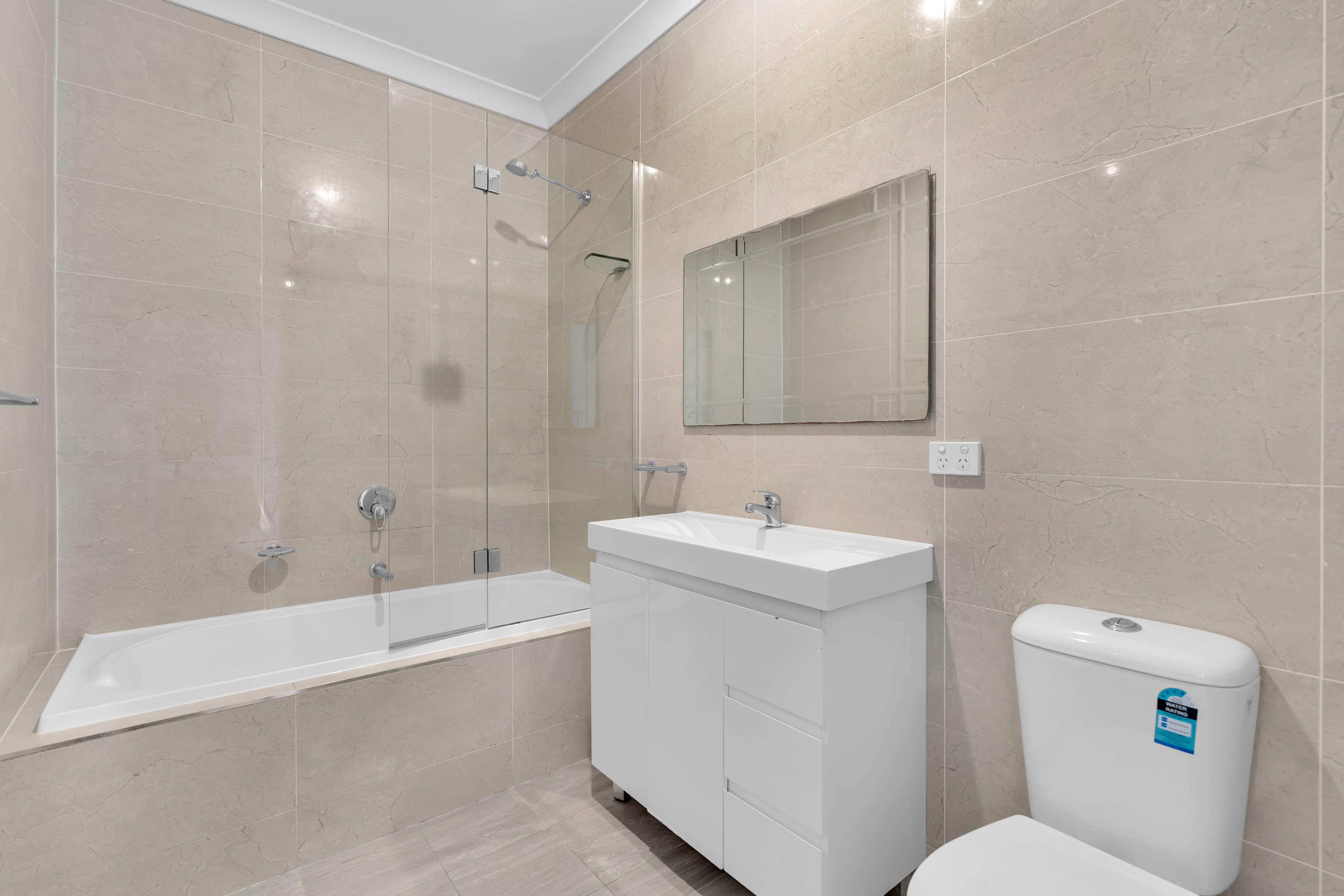 169 Waminda Avenue, Campbelltown, Campbelltown - Thumbnail 5