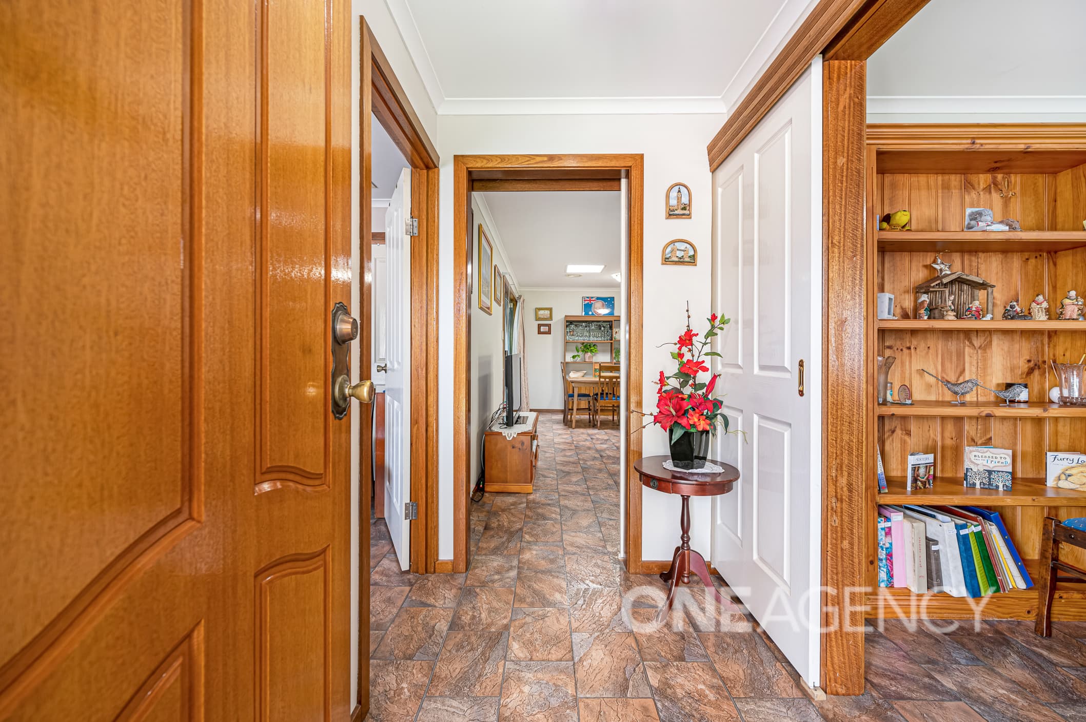 11 Edward Crescent, Evanston Park, Evanston Park - Thumbnail 4