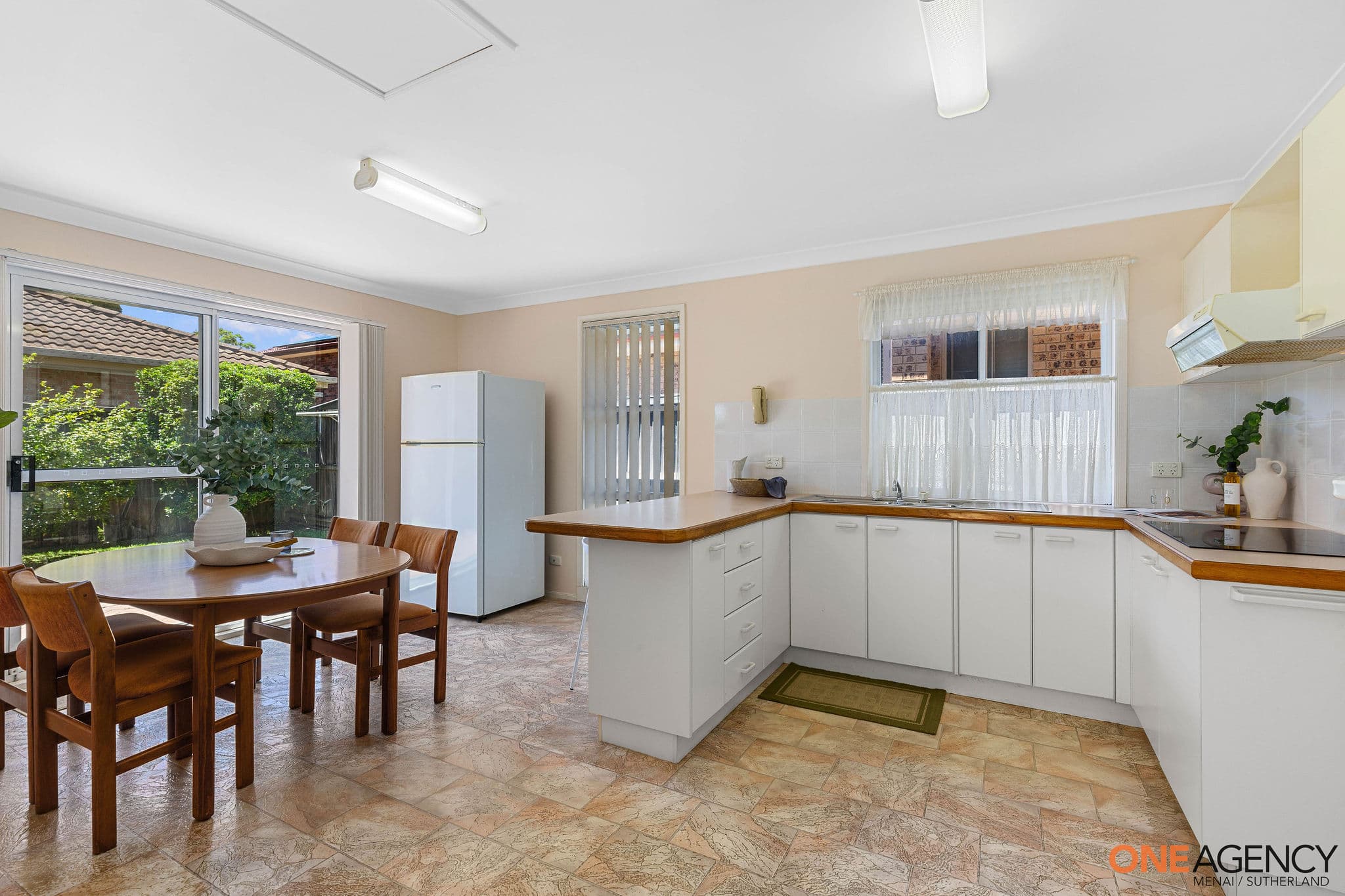 12B Davis Place, Menai, Menai - Thumbnail 5