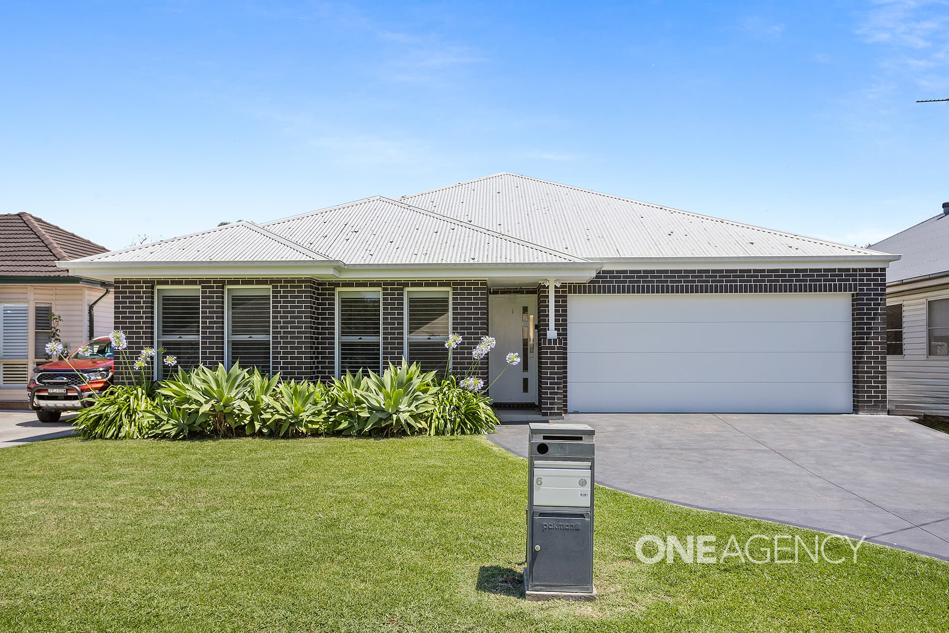 6 Cambridge Road, Dapto, Dapto - Image 1