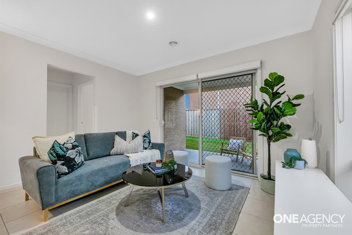 72 Grassbird Drive, Point Cook, Point Cook - Thumbnail 7