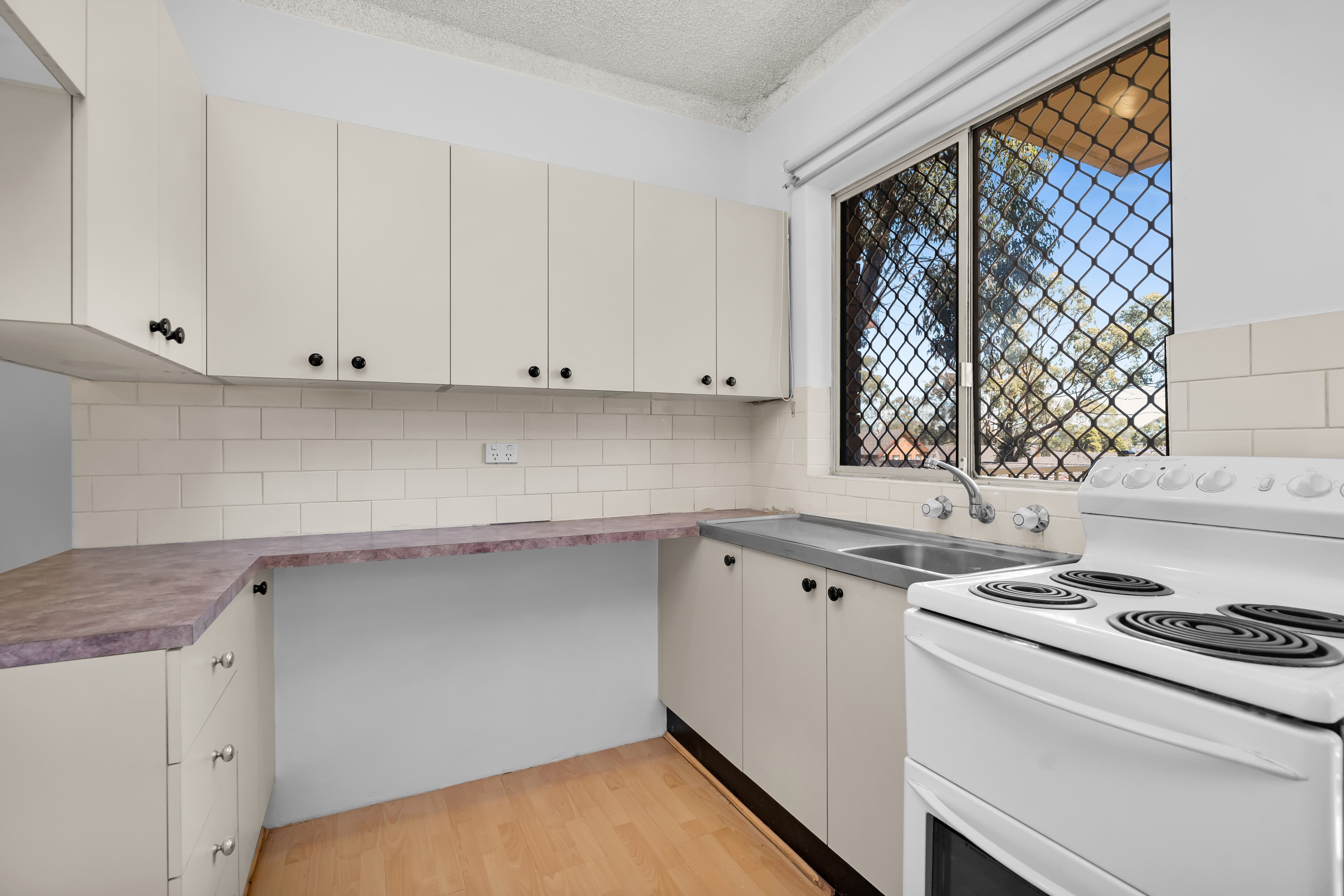4/1 Lavinia Place, Ambarvale, Ambarvale - Thumbnail 3