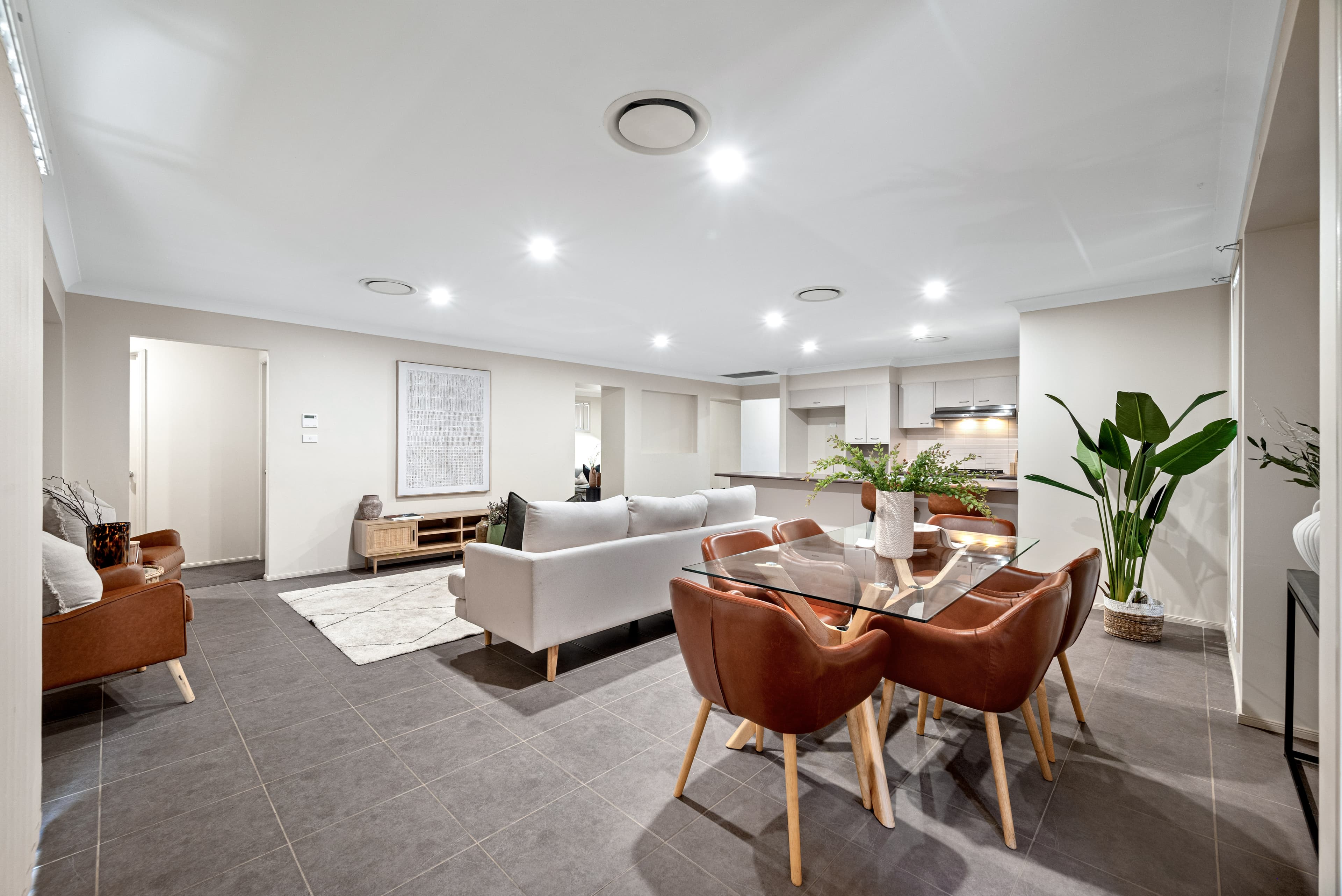 9 Sturt Street, Jordan Springs, Jordan Springs - Thumbnail 4