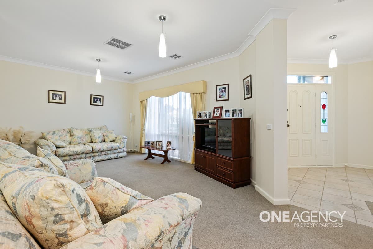 5 Cotterell Way, Seabrook, Seabrook - Thumbnail 4