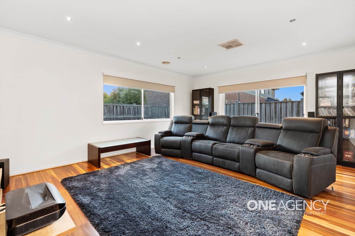 49 Shiraz Crescent, Point Cook, Point Cook - Thumbnail 6