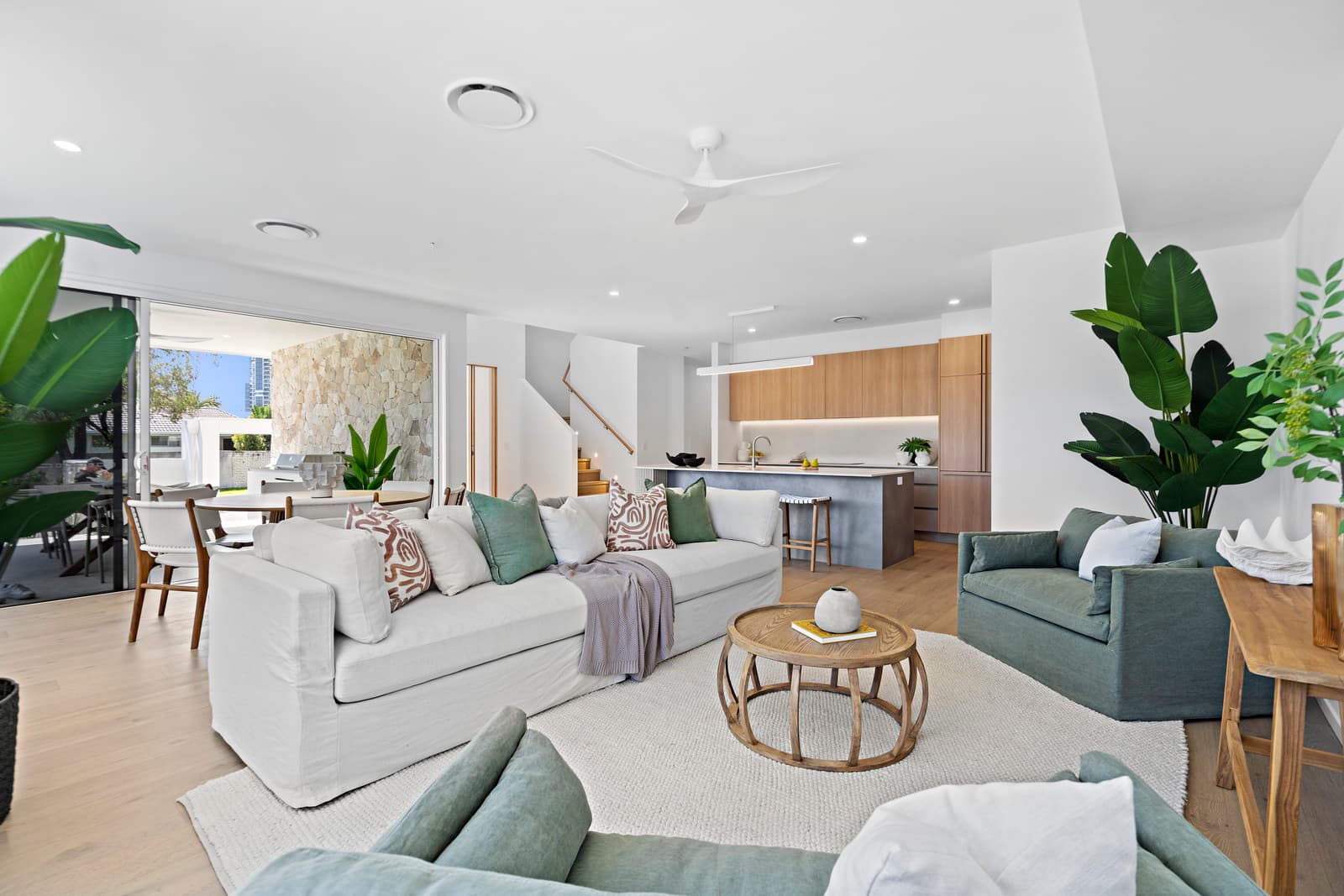 1 Babbler Court, Burleigh Waters, Burleigh Waters - Thumbnail 4