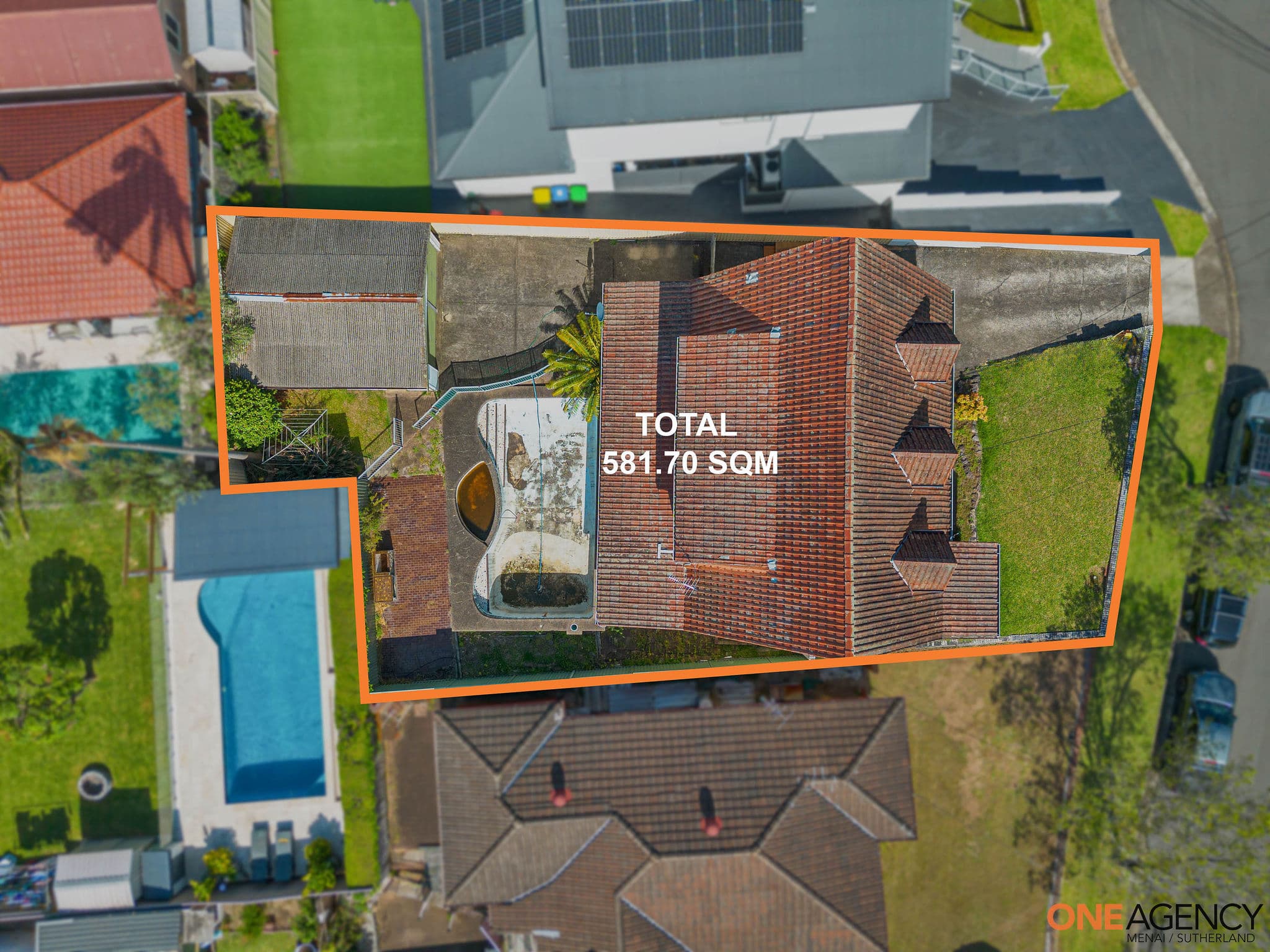 6 Atami Place, Picnic Point, Picnic Point - Thumbnail 2