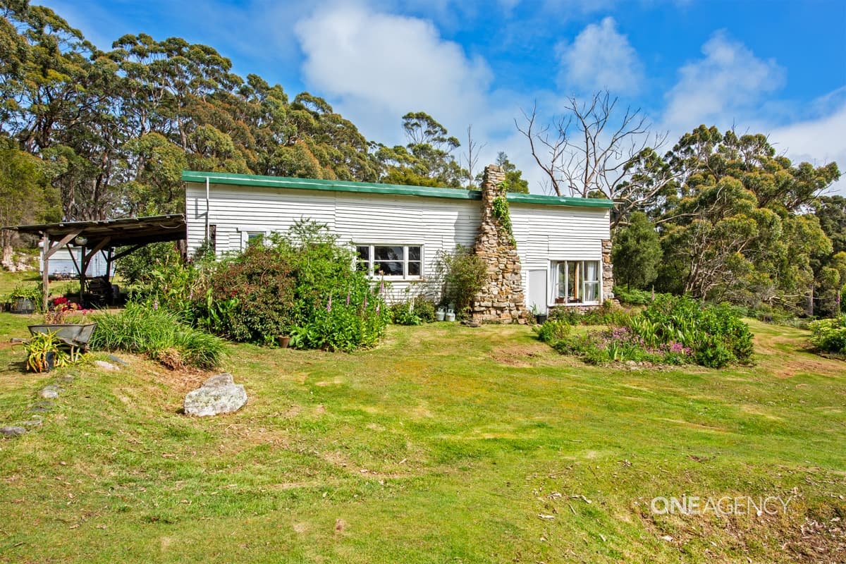 98 MacKays Road, Marrawah, Marrawah - Thumbnail 3