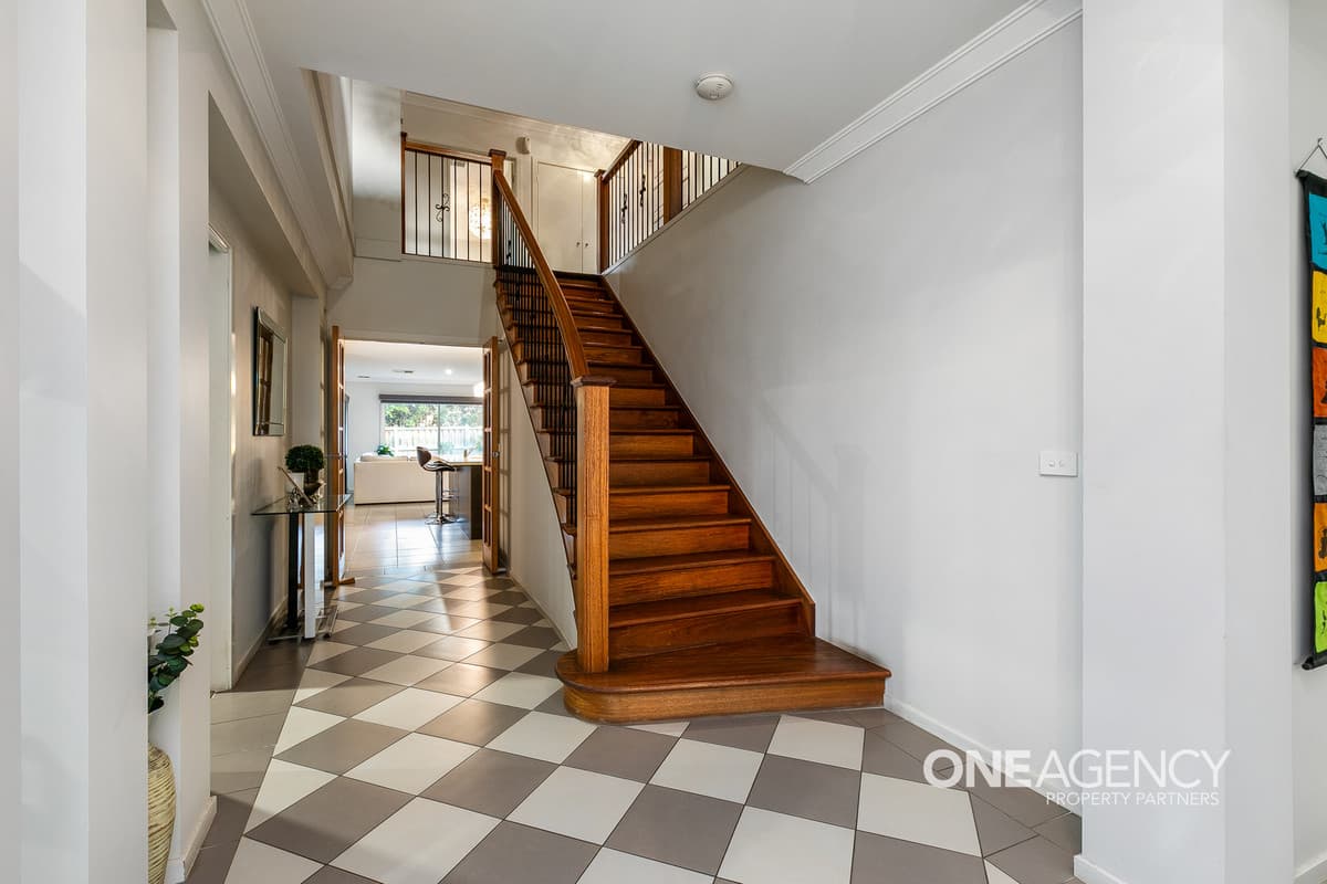 5 Silverbay Avenue, Point Cook, Point Cook - Thumbnail 4